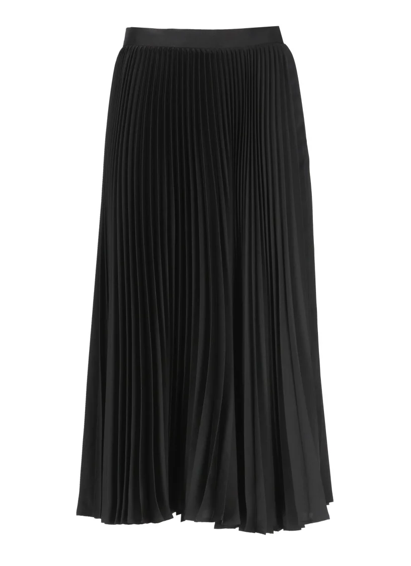Flowing Black Pleated Skirt With Side Zip