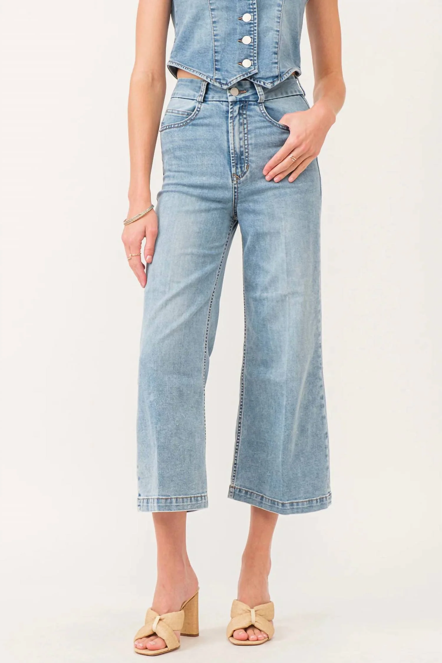 Audrey Super High Rise Cropped Wide Leg Pants In Shelby Chambray