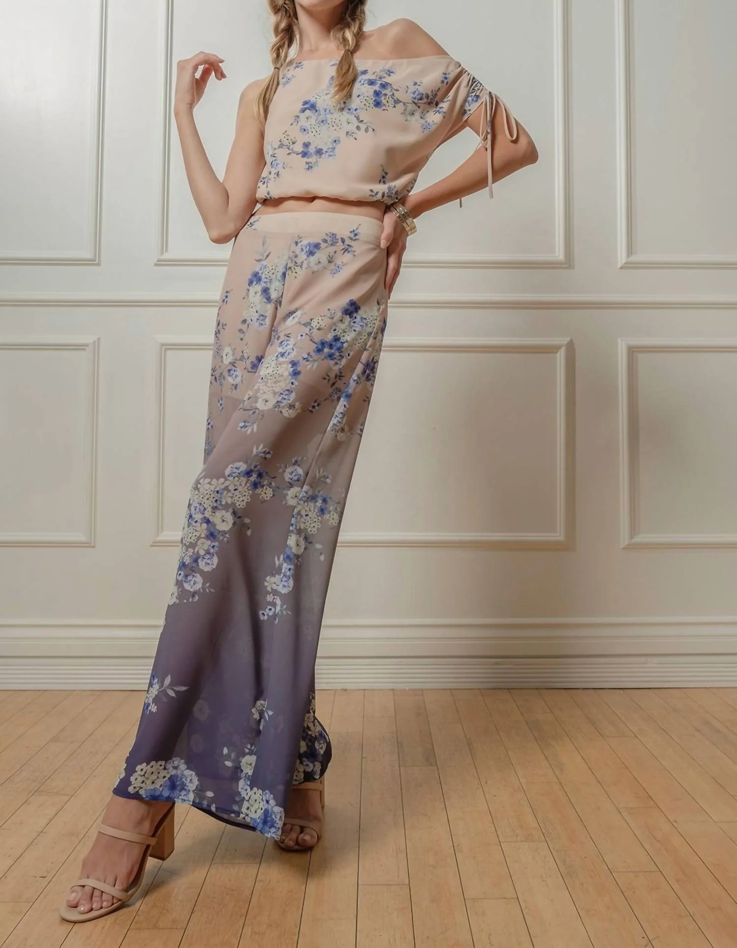 Jasmine Floral Print Top And Pants Set In Purple/taupe
