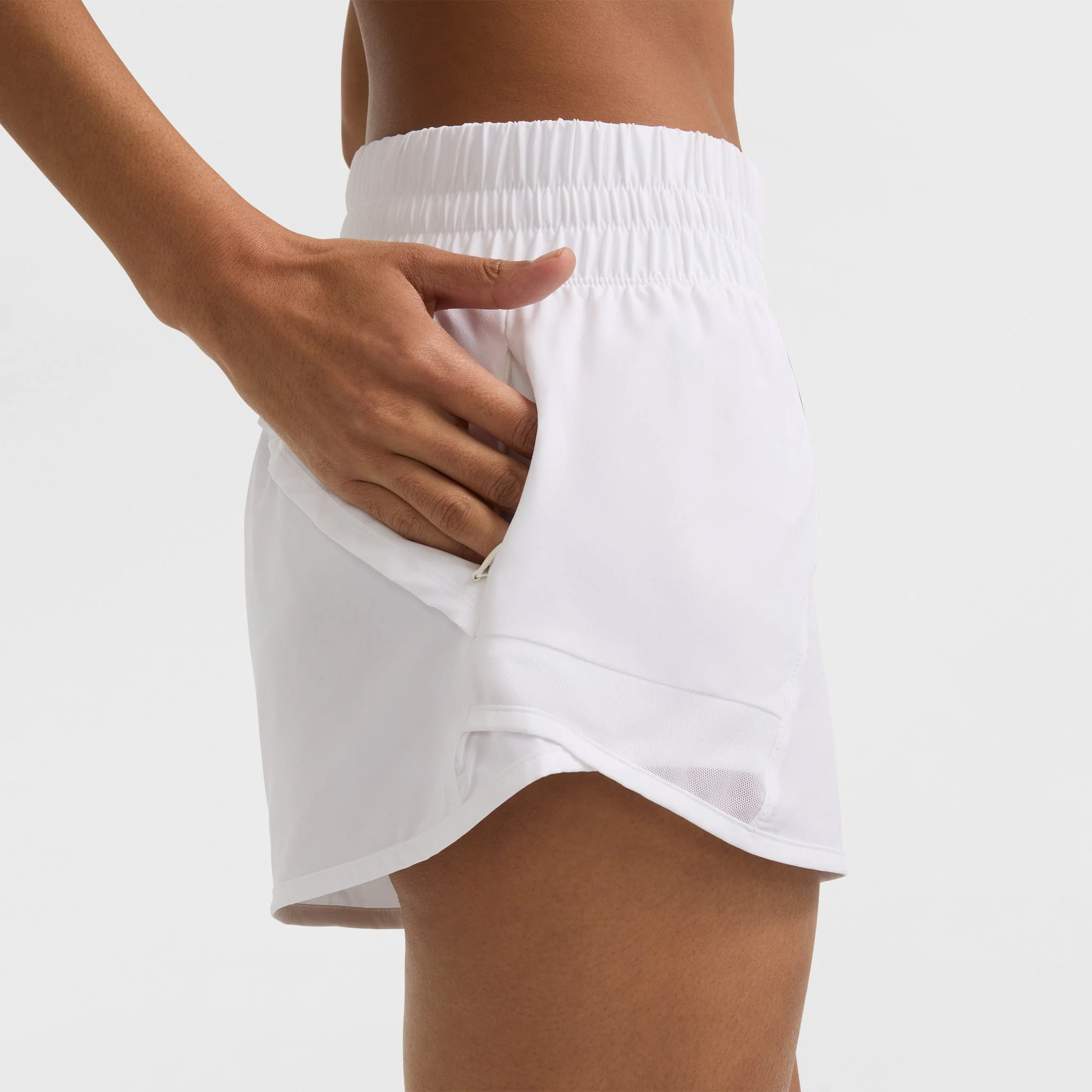 4 Sport Shorts, C Logo