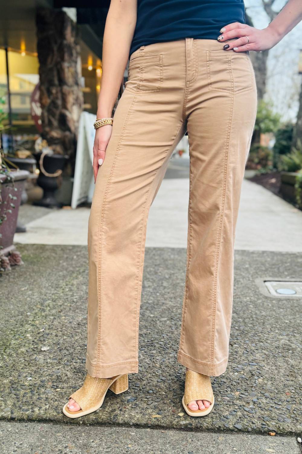 Sateen Wide Leg Pant In Burro