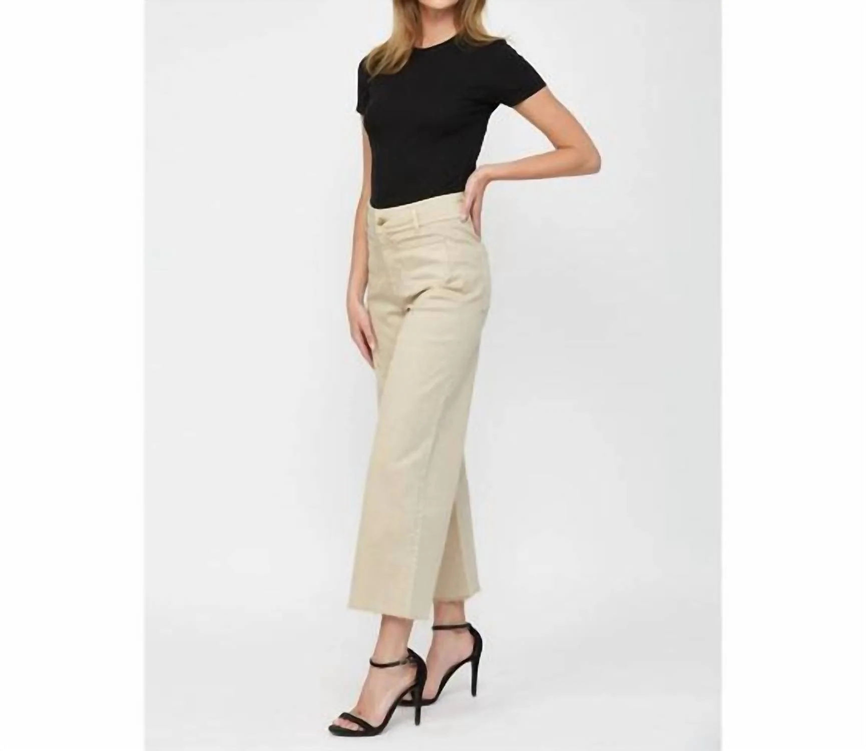 Cropped Wide Leg Pants In Beige