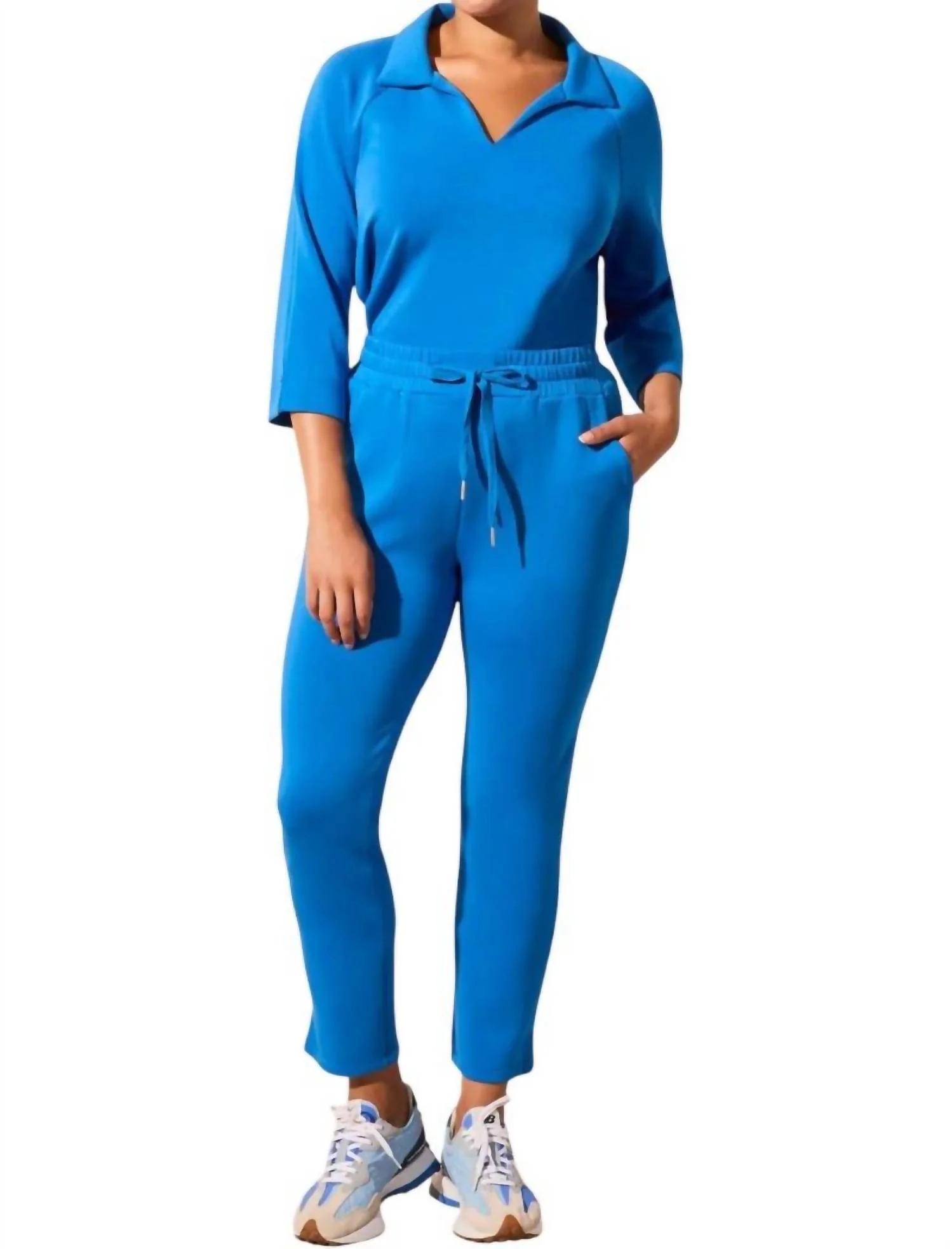 Techno Lux Pull-On Capri With Side Slits In Riviera