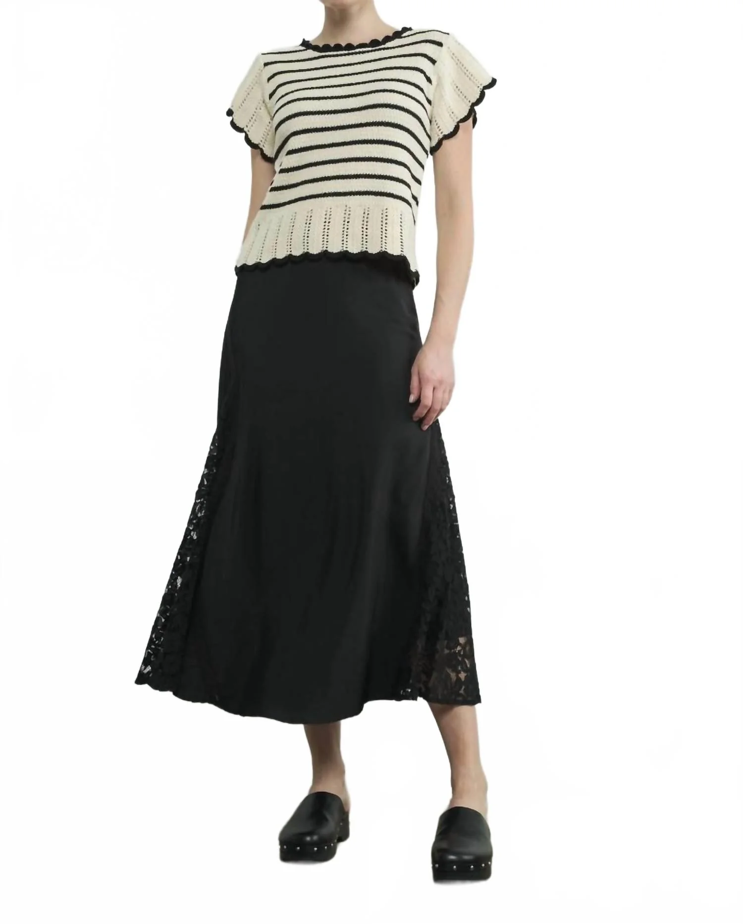 Lined Lace Insert Skirt In Black