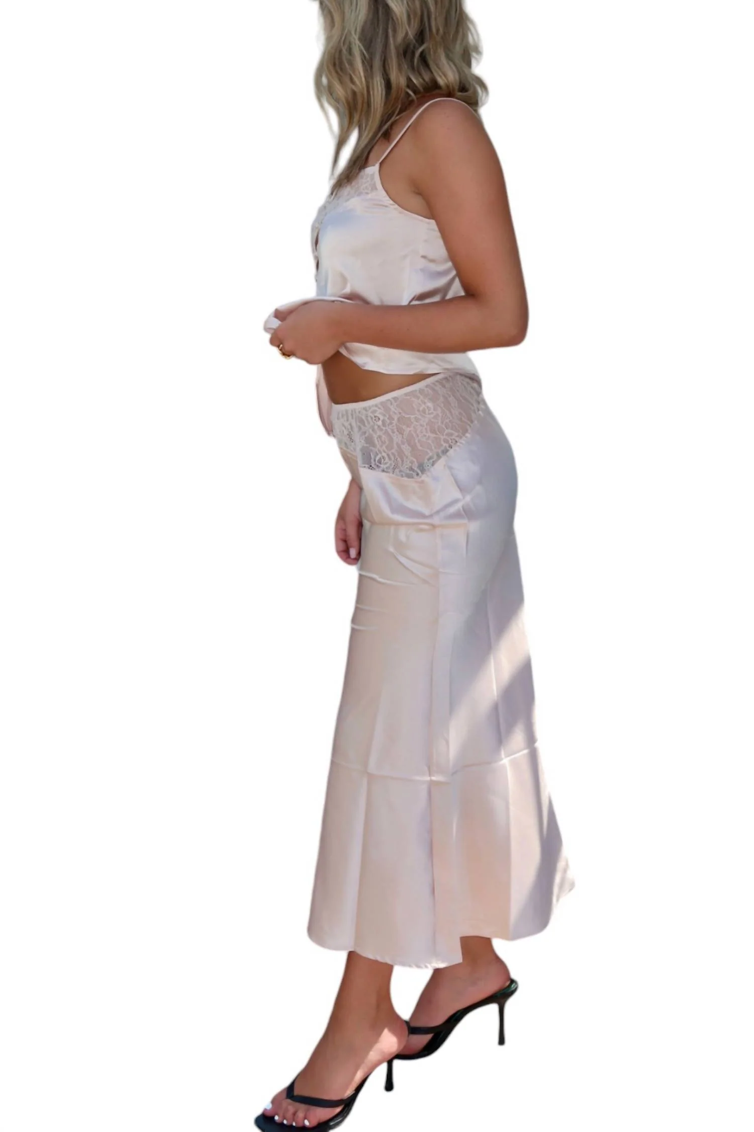 Jacqulin Set In Blush