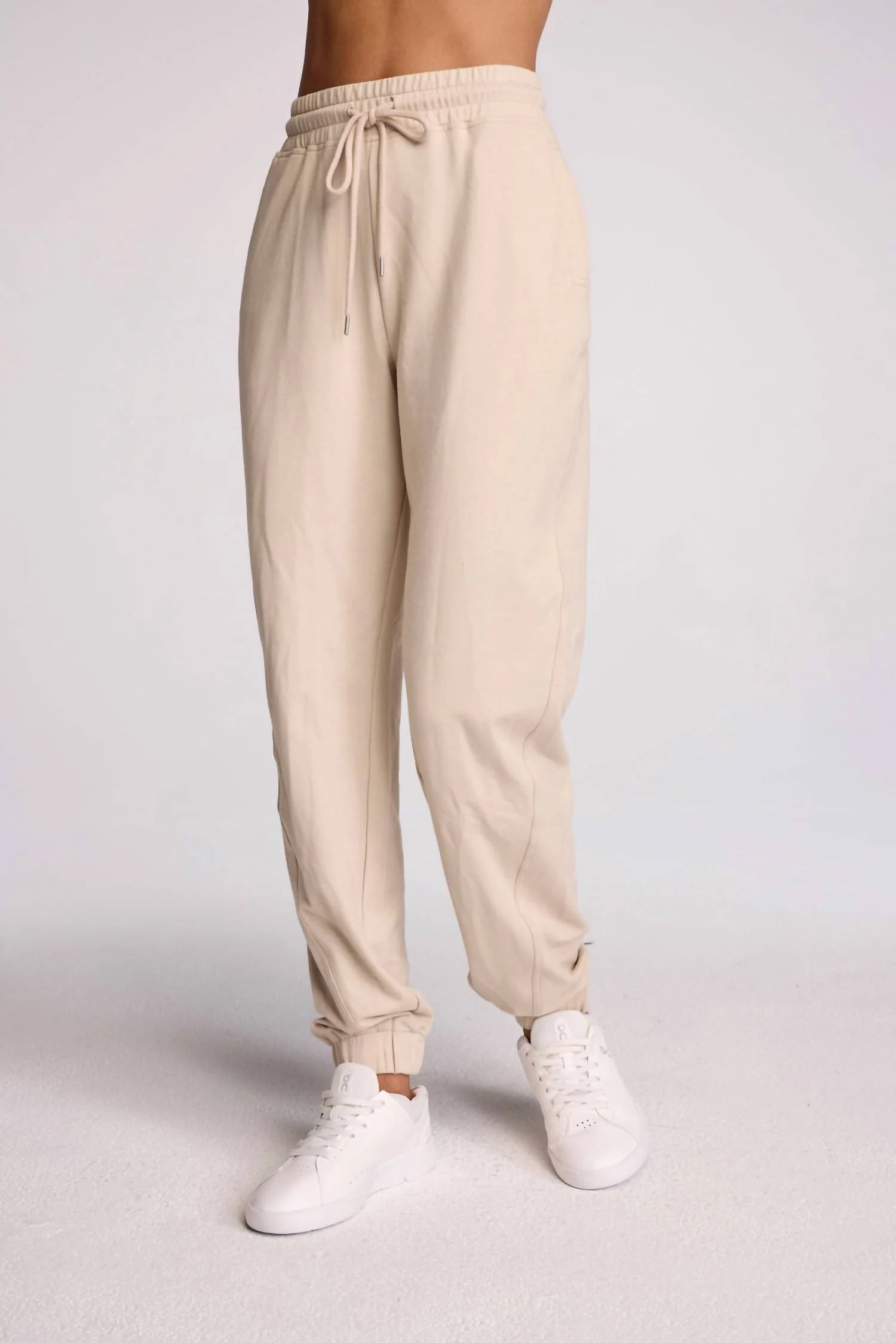 Blake Jogger Pants In Beige