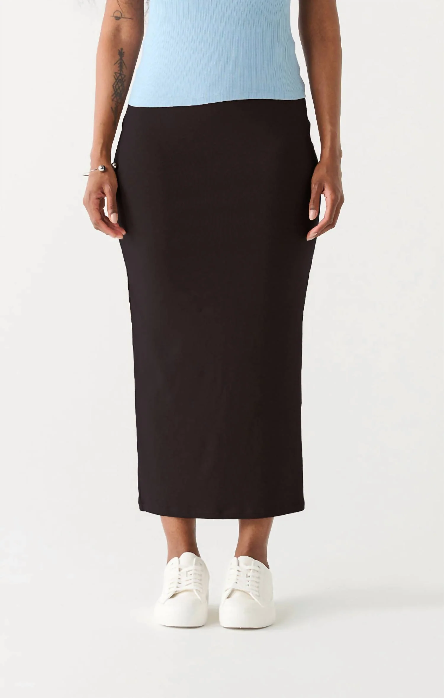 Long Pencil Skirt In Black