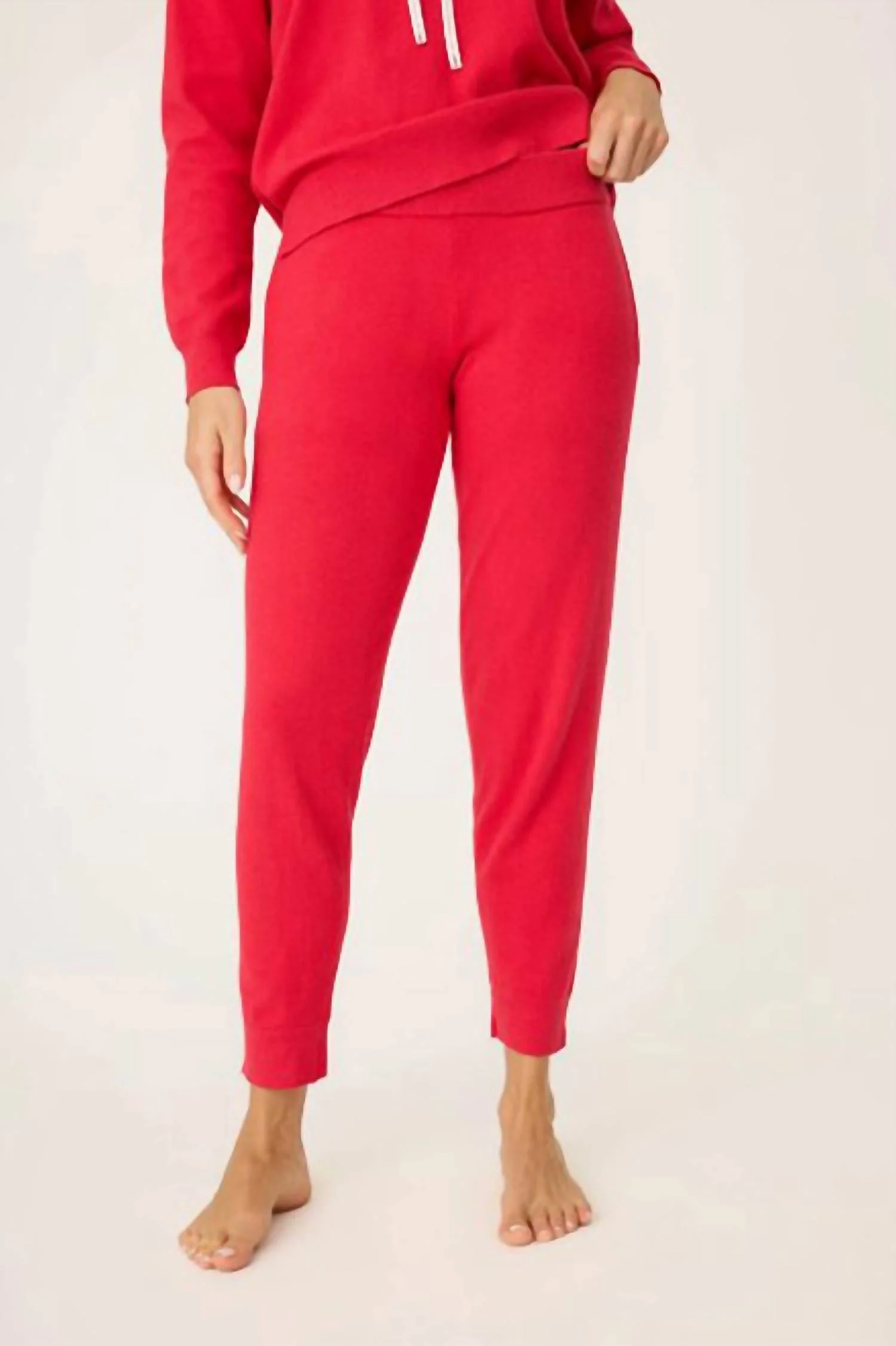 Apres All Day Pant In Red