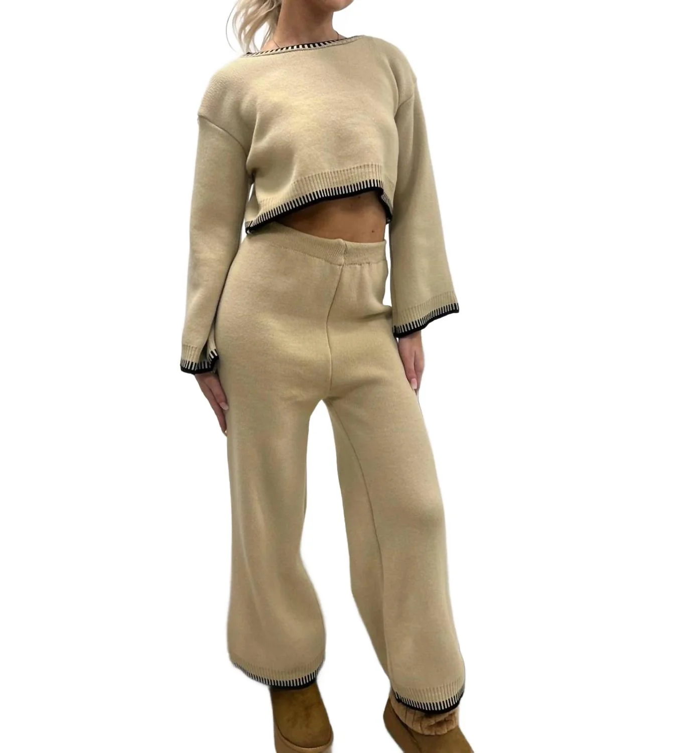 Stitch Hem Cozy Set In Beige