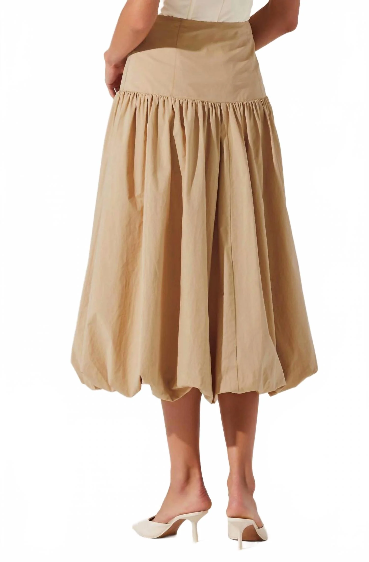 Laryn Drop Waist Bubble Skirt In Tan