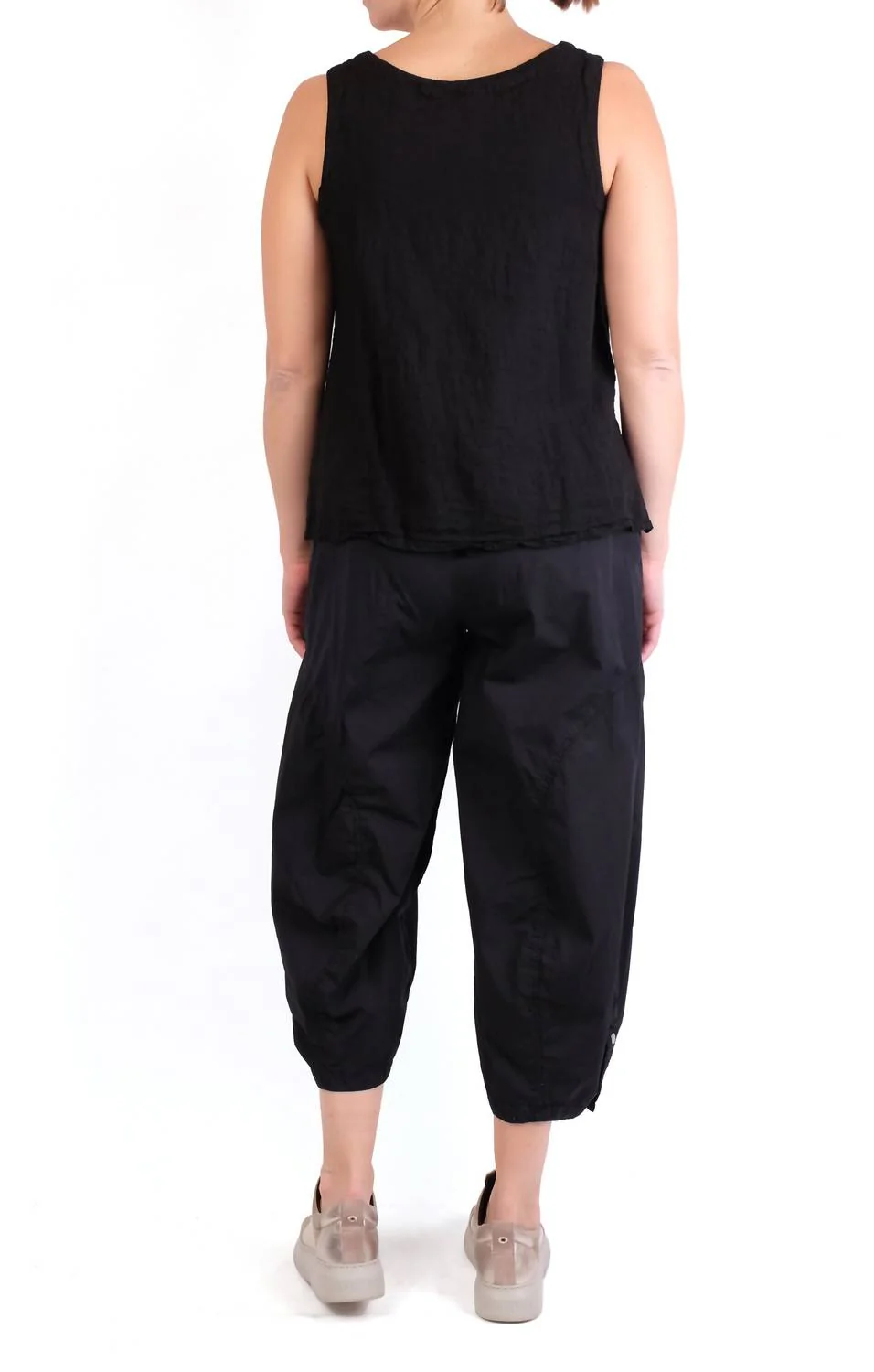 Doreen Cropped Pants In Black