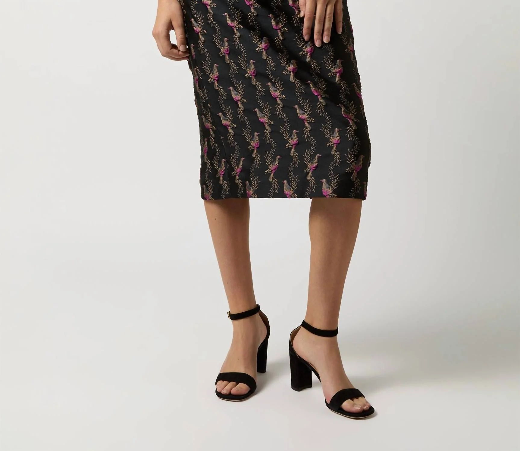 Aurora Skirt In Black/magenta