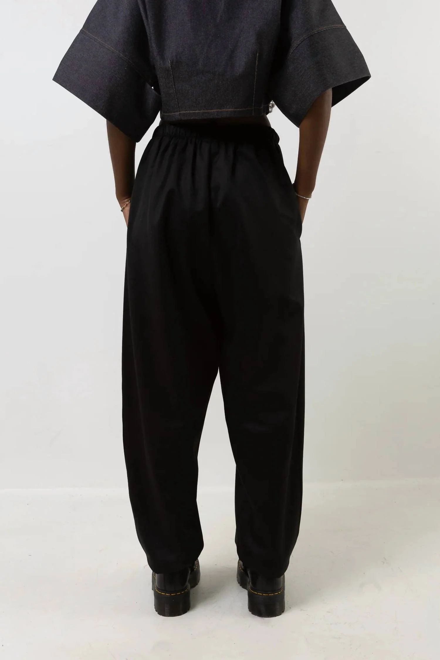Julius Wool Trousers In Black