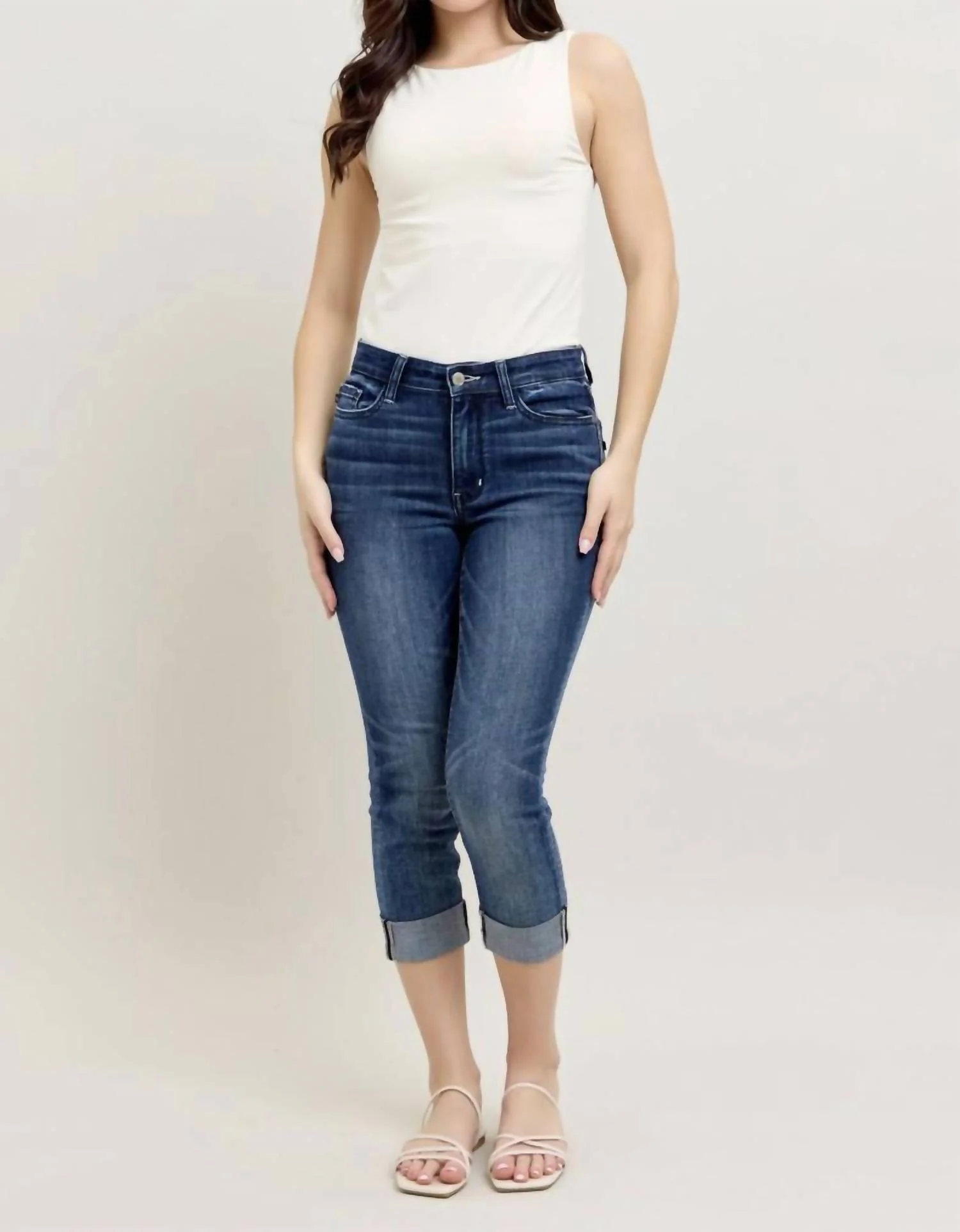 Cuffed Capri Jeans In Dark Wash