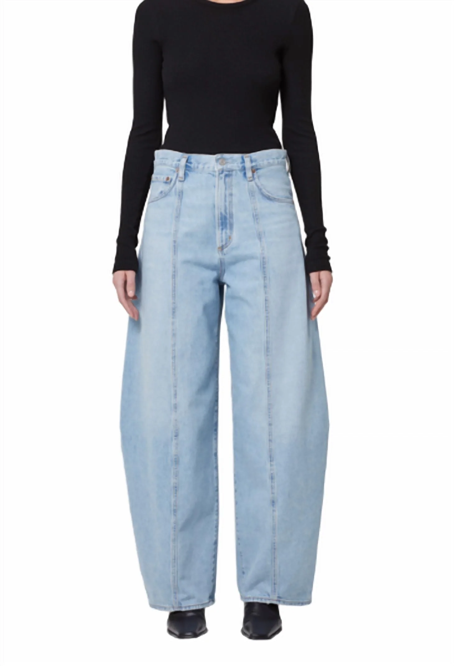 Kristen Jeans In Exposure