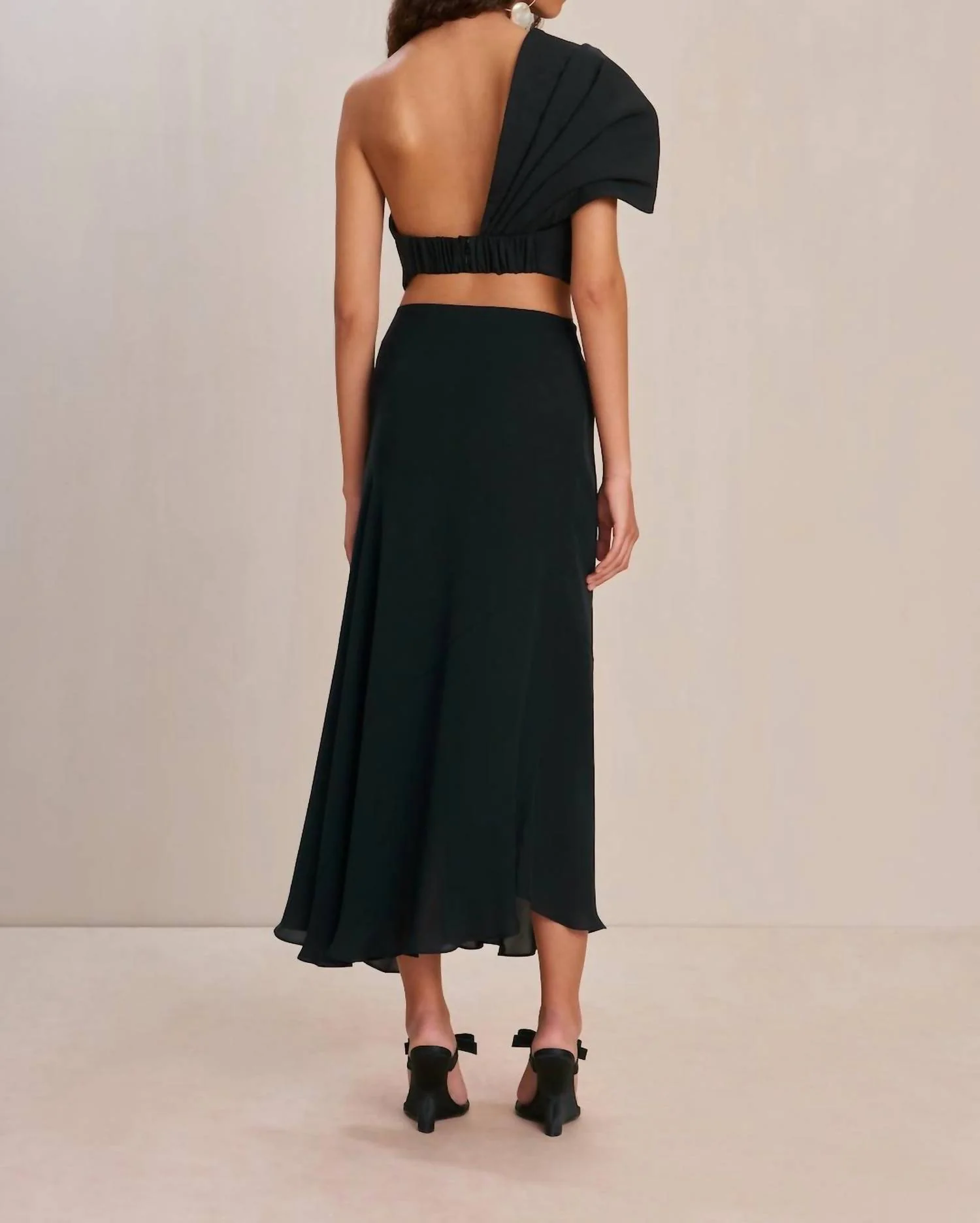 Shera Midi Skirt In Black