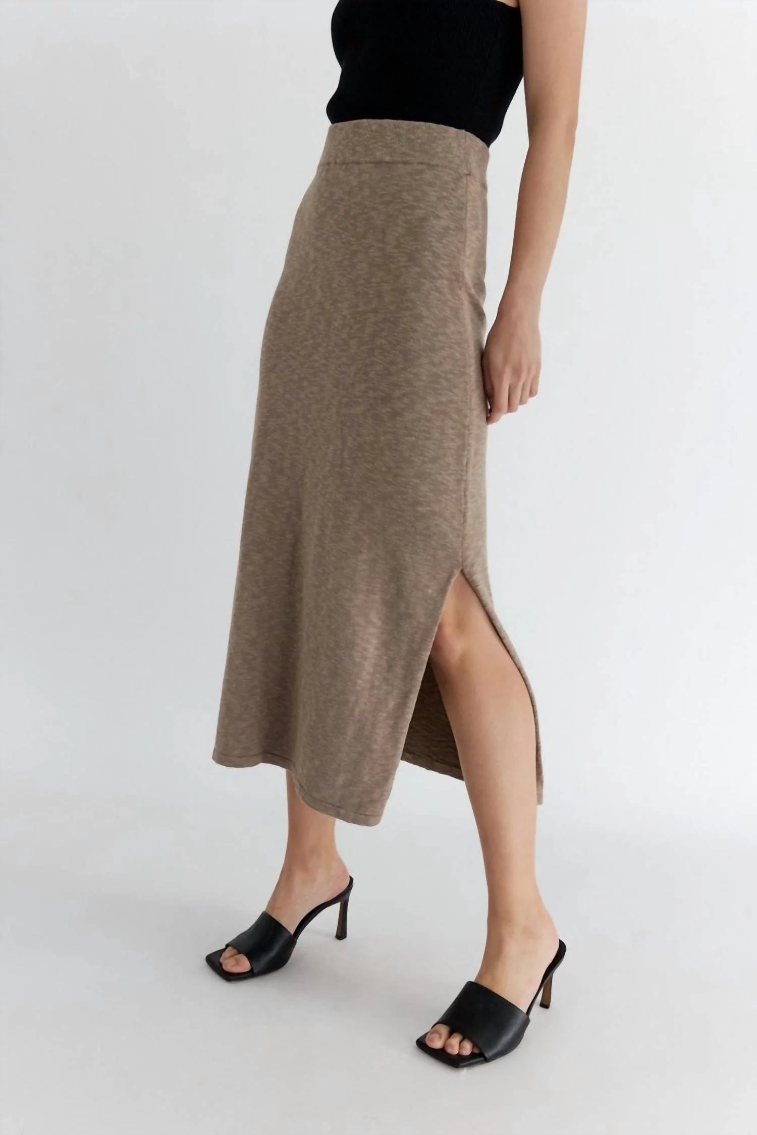 The Rosey Skirt In Taupe