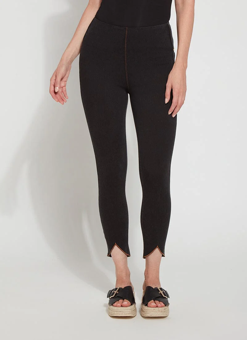 Lynette Tulip Hem Denim w Pocket