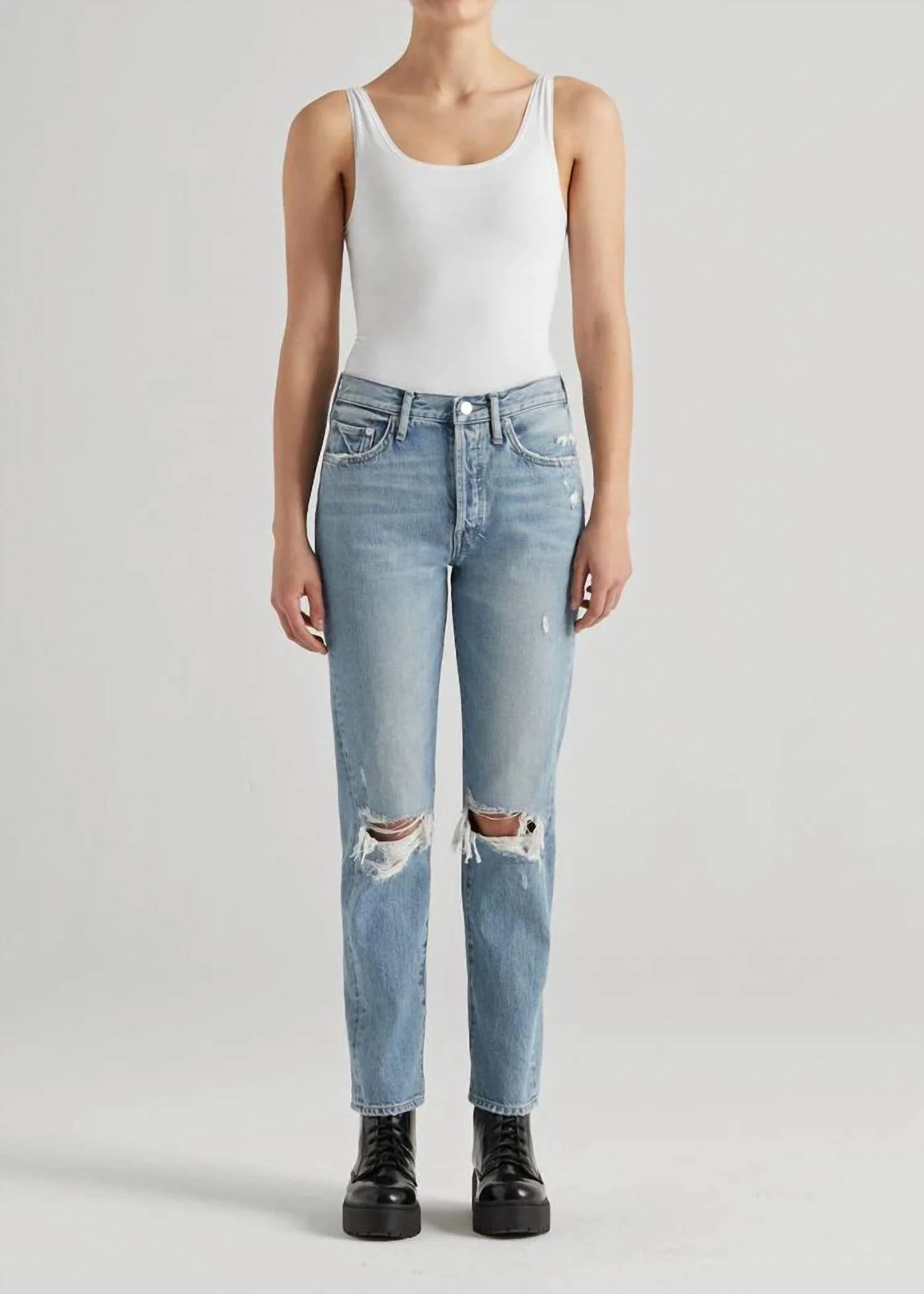 Cai Classic Straight Jeans In Slayer