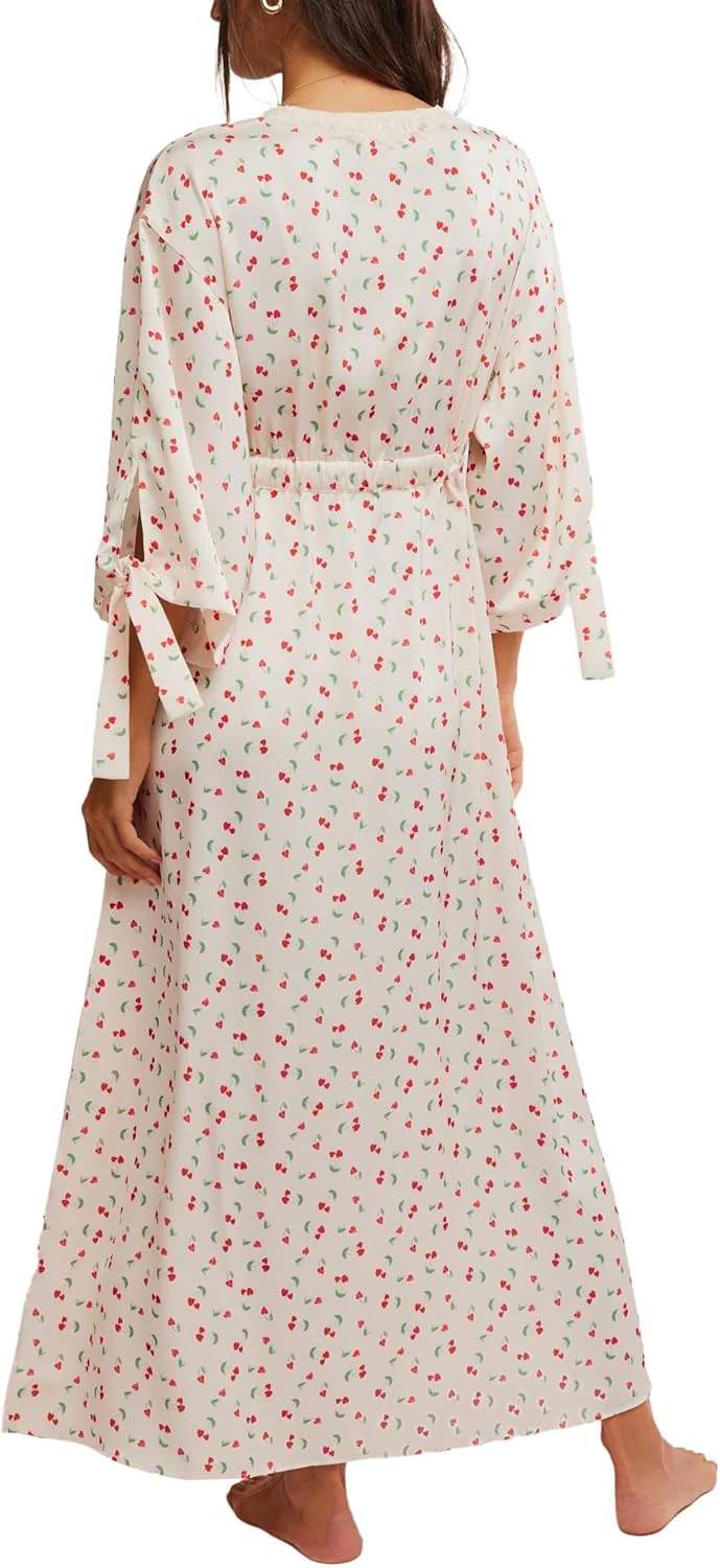 Free People Women's First Blush Robe Ivory Combo