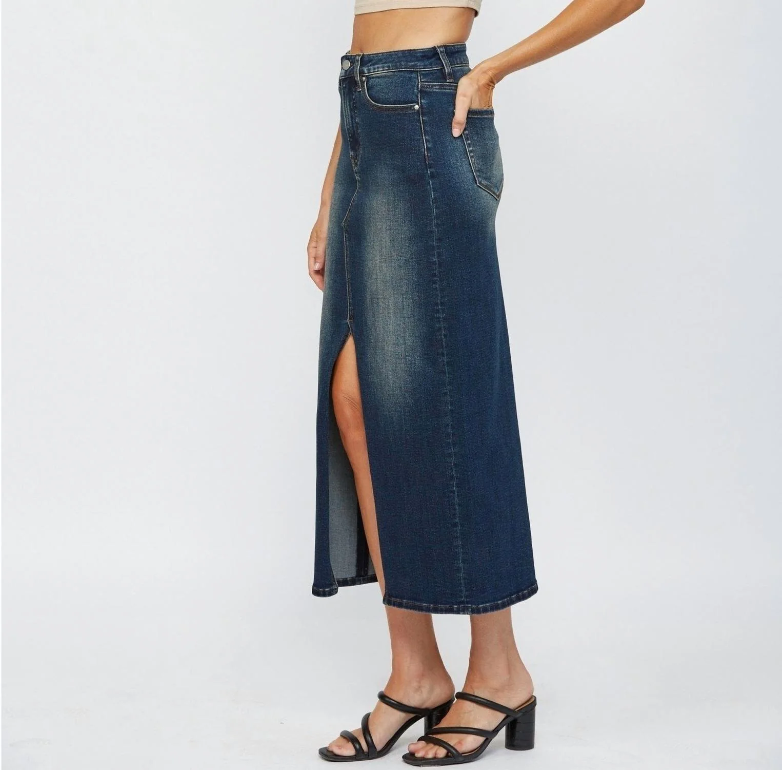 Midi With Front Slit Skirt In Rafferty