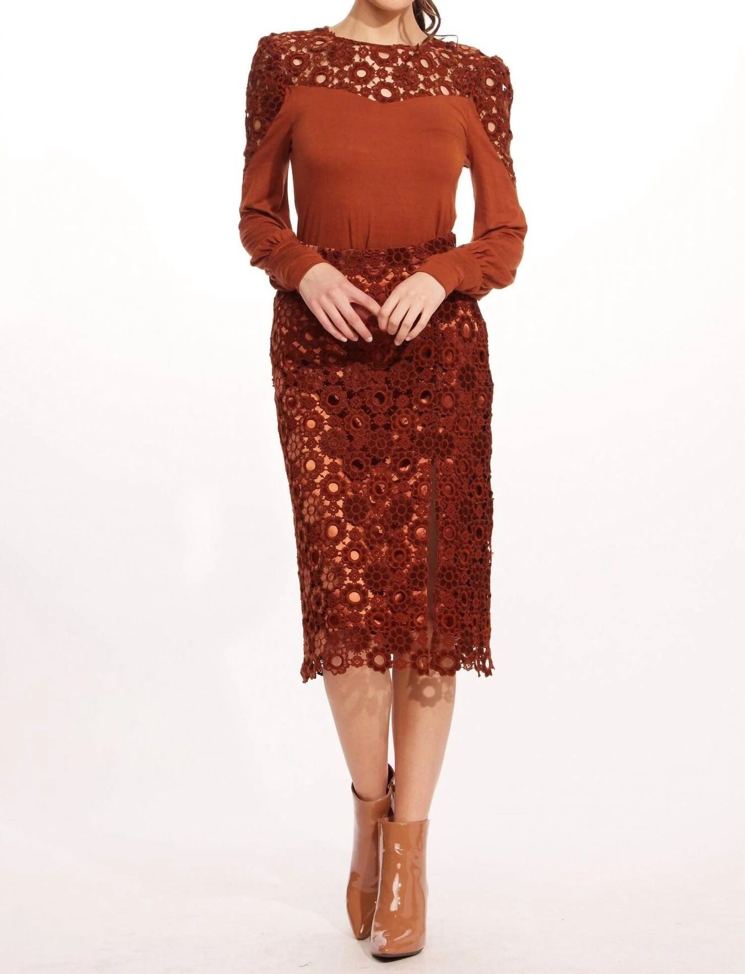 Brina Skirt In Sumatra Lace