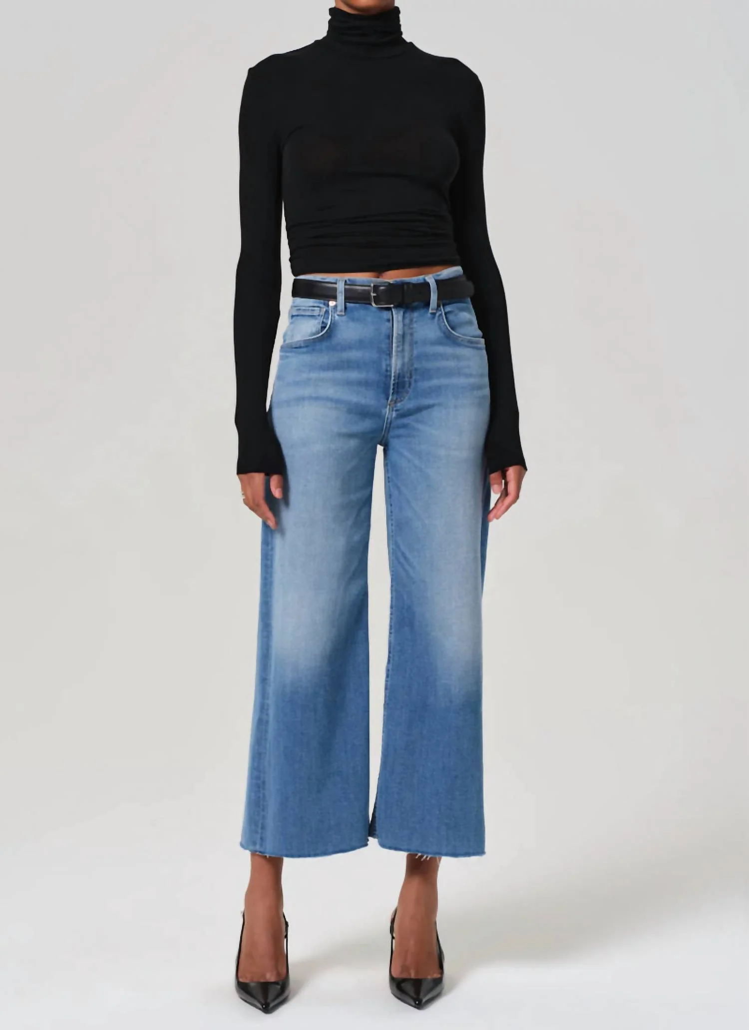 Lyra Crop Wide Leg Jeans In Bhodi