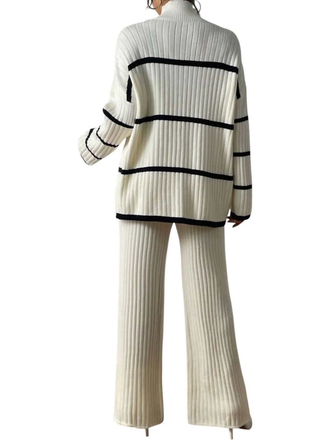 Stripped Top Knit Pants Set In White