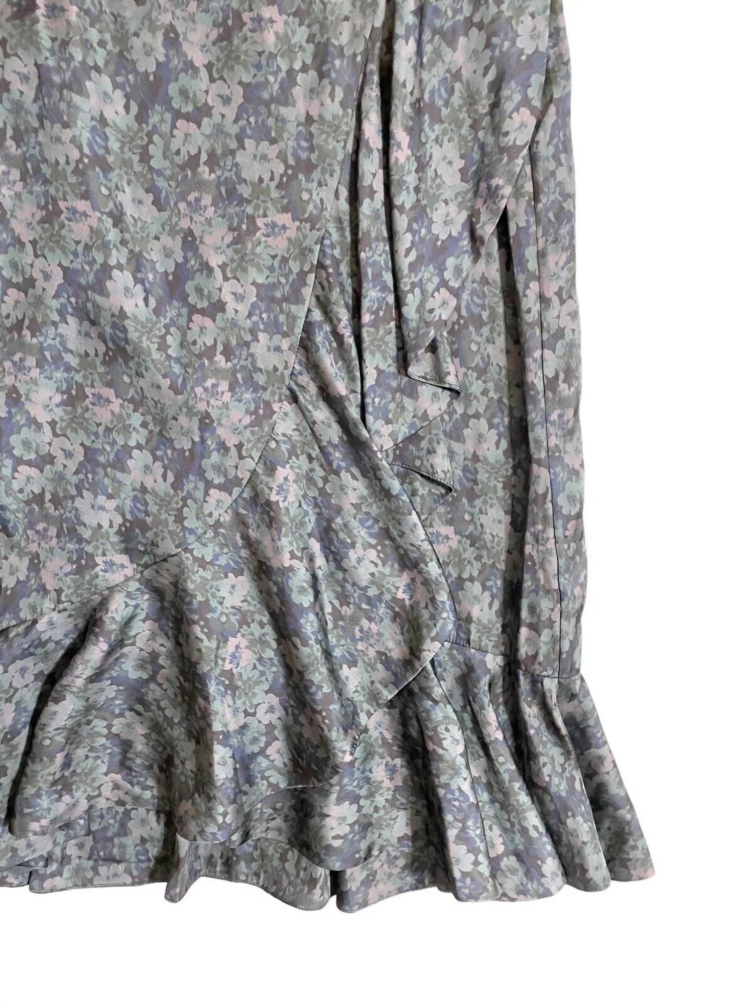 Wrap Alamar Floral Midi Ruffle Skirt In Gray