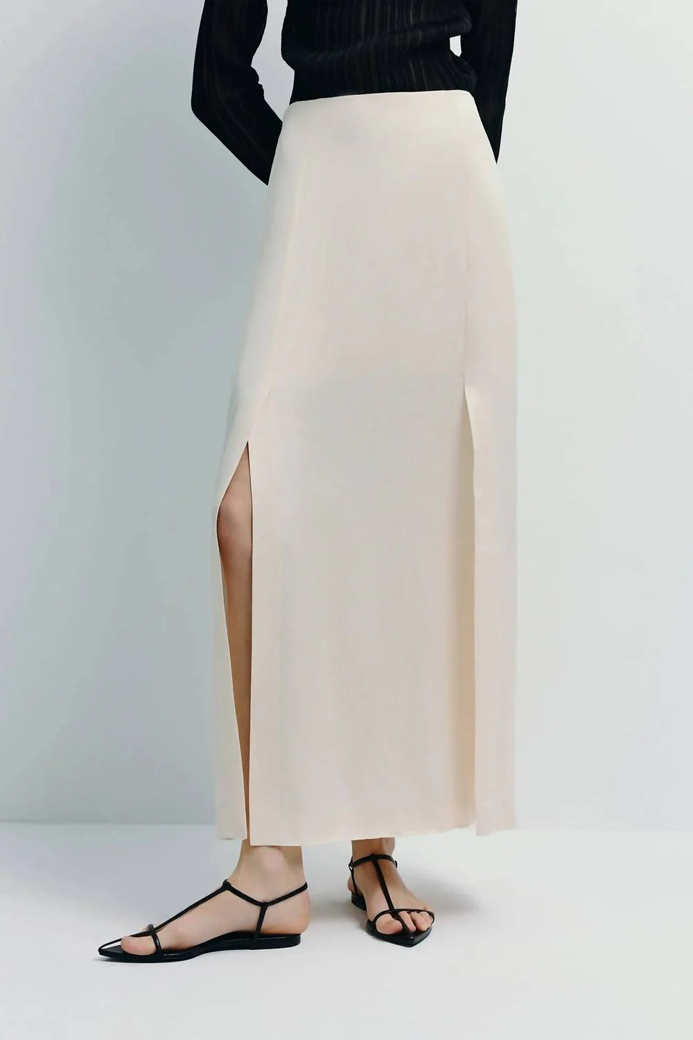 Marcy Slit Front Midi Skirt In Cream