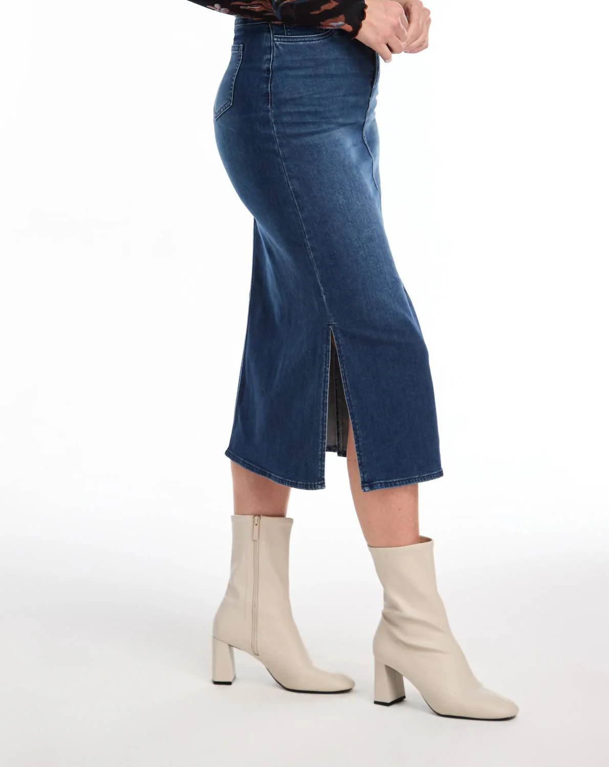 Column Midi Skirt In Blue