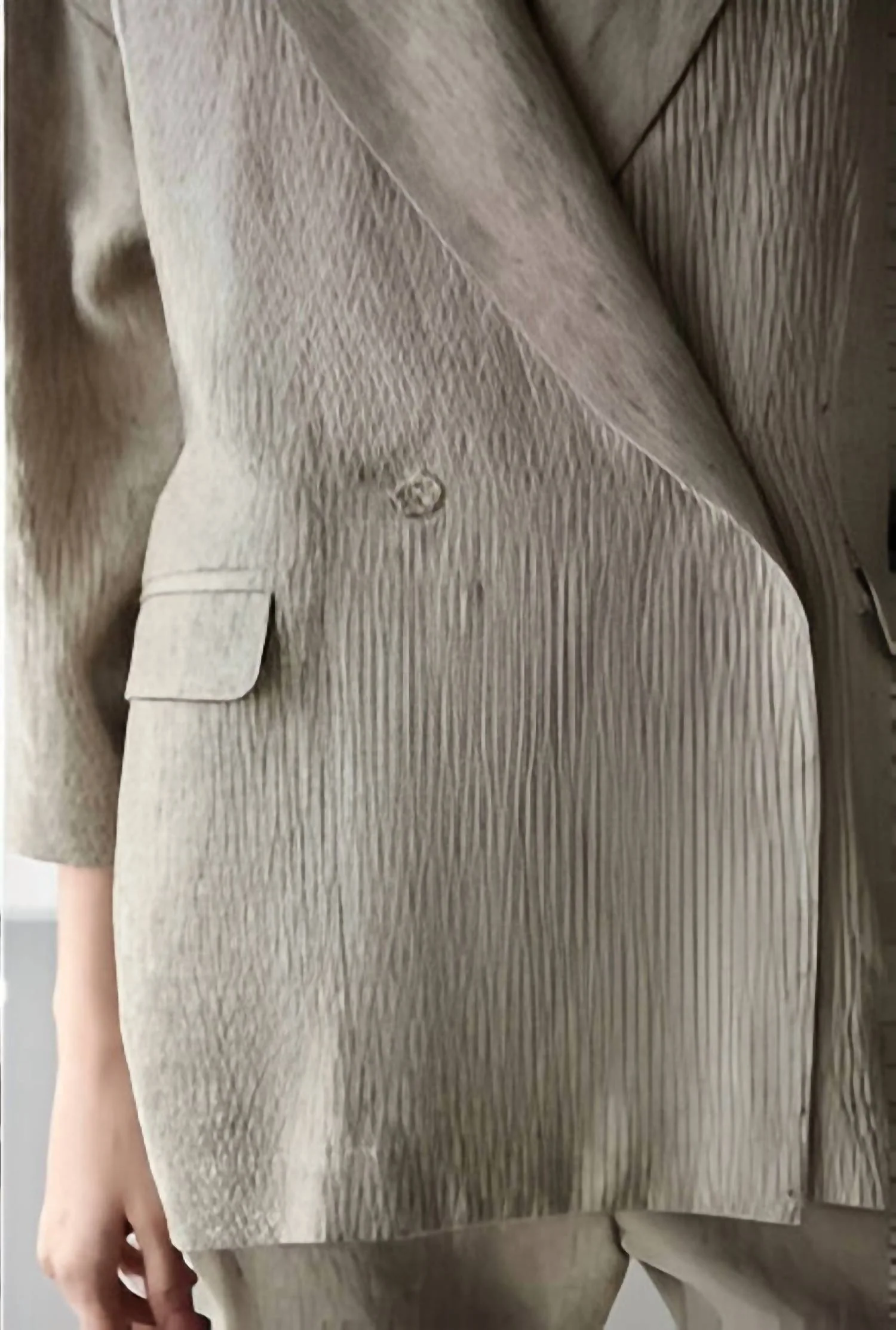 Adan Coat In Striped Linen