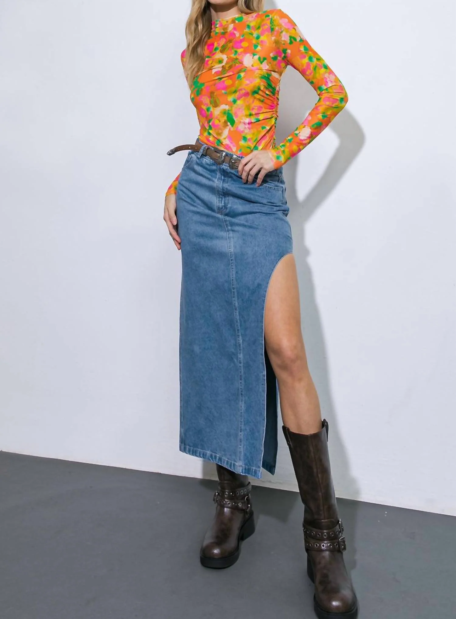 Up To Here Denim Skirt In Blue