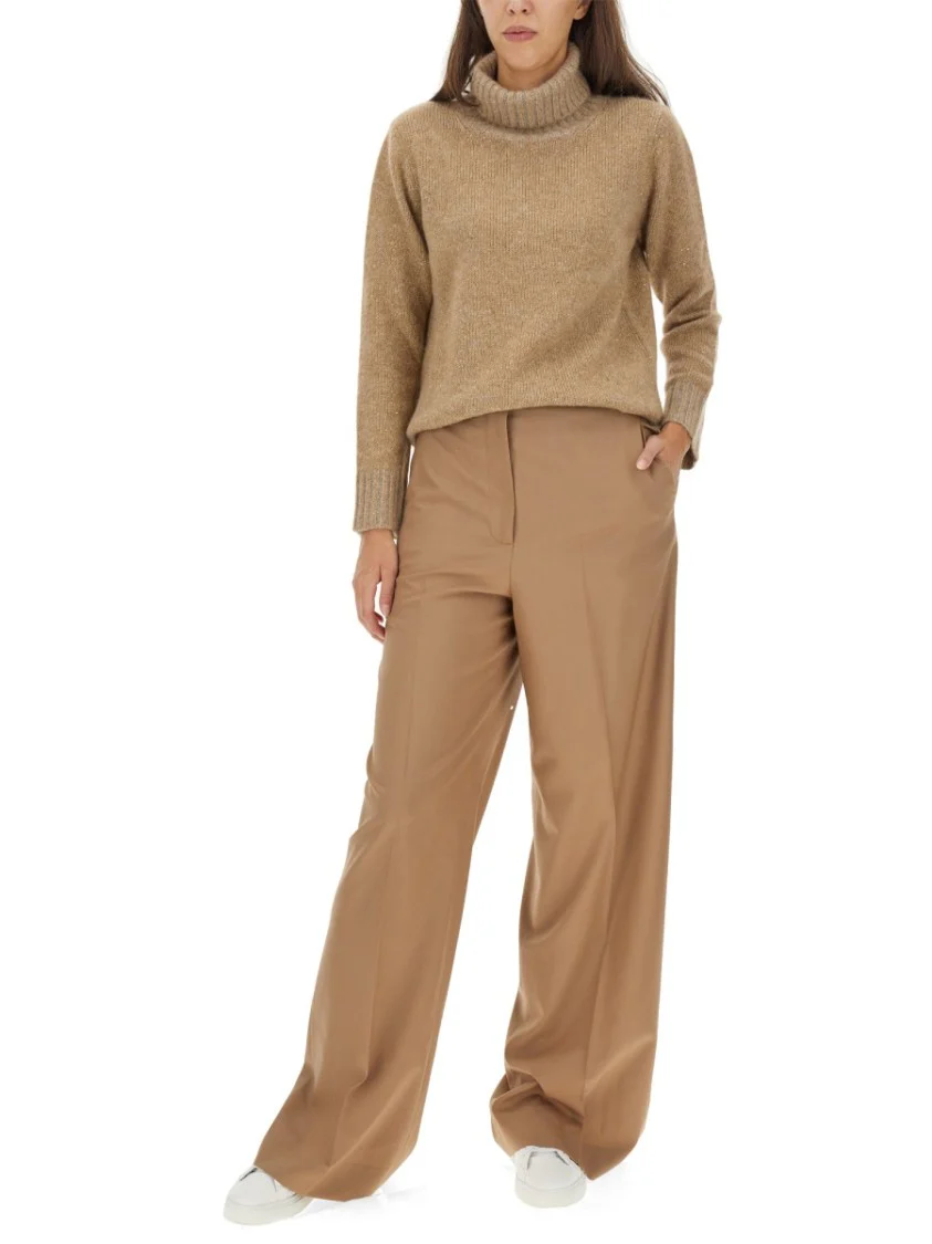 Relaxed Fit Pants