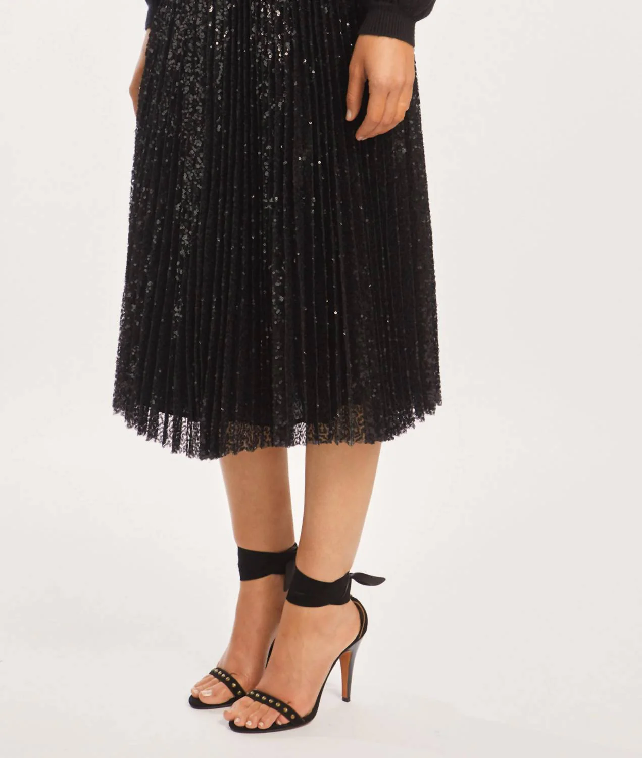 Kailey Sequin Skirt In Black