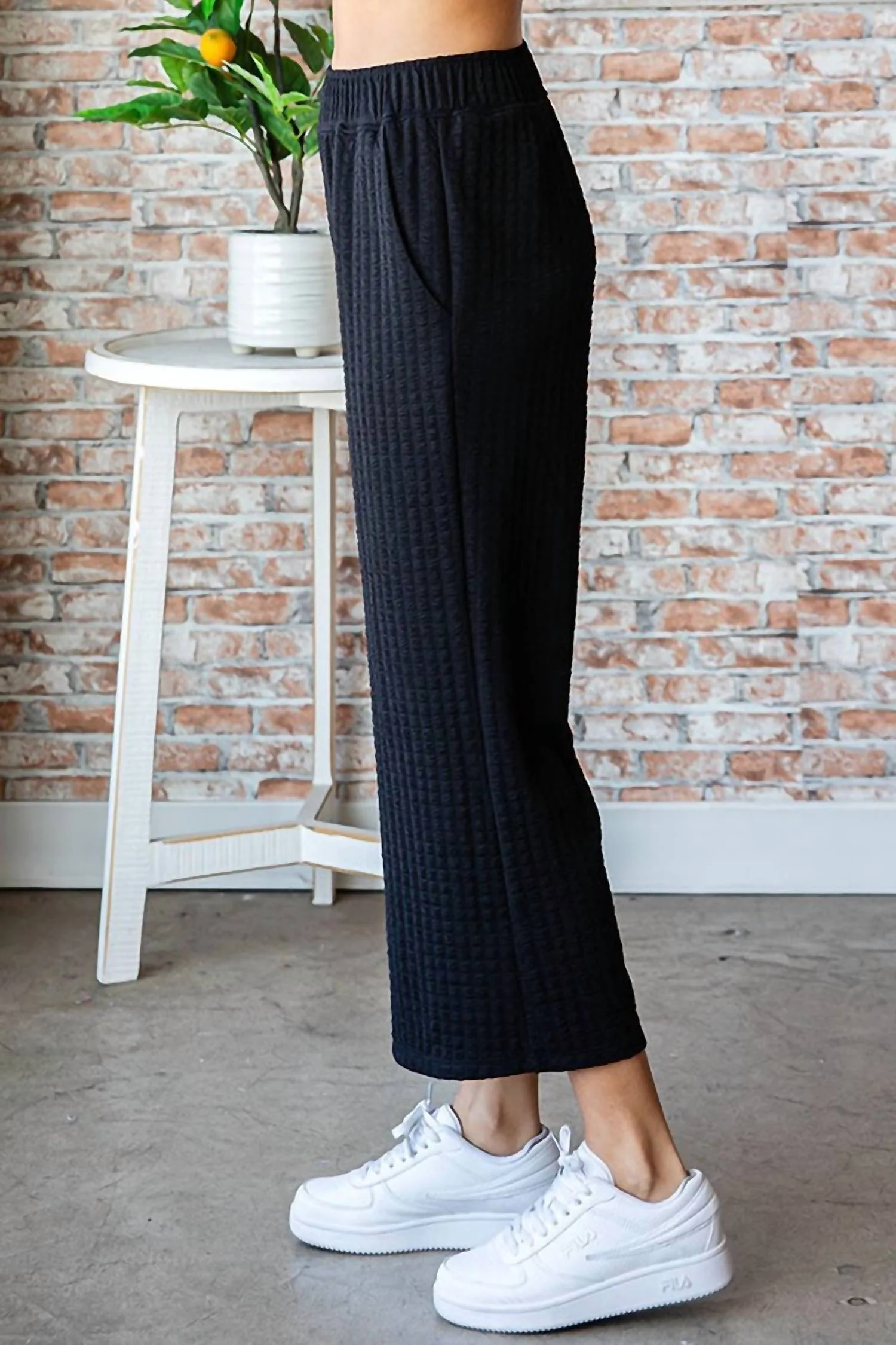 Textured Palazzo Pants In Black