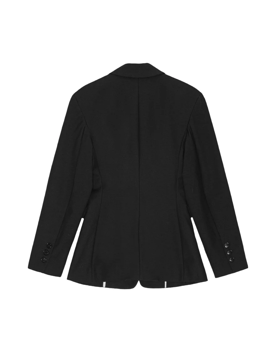 Structured Black Tailored Jacket With Elegant Silhouette