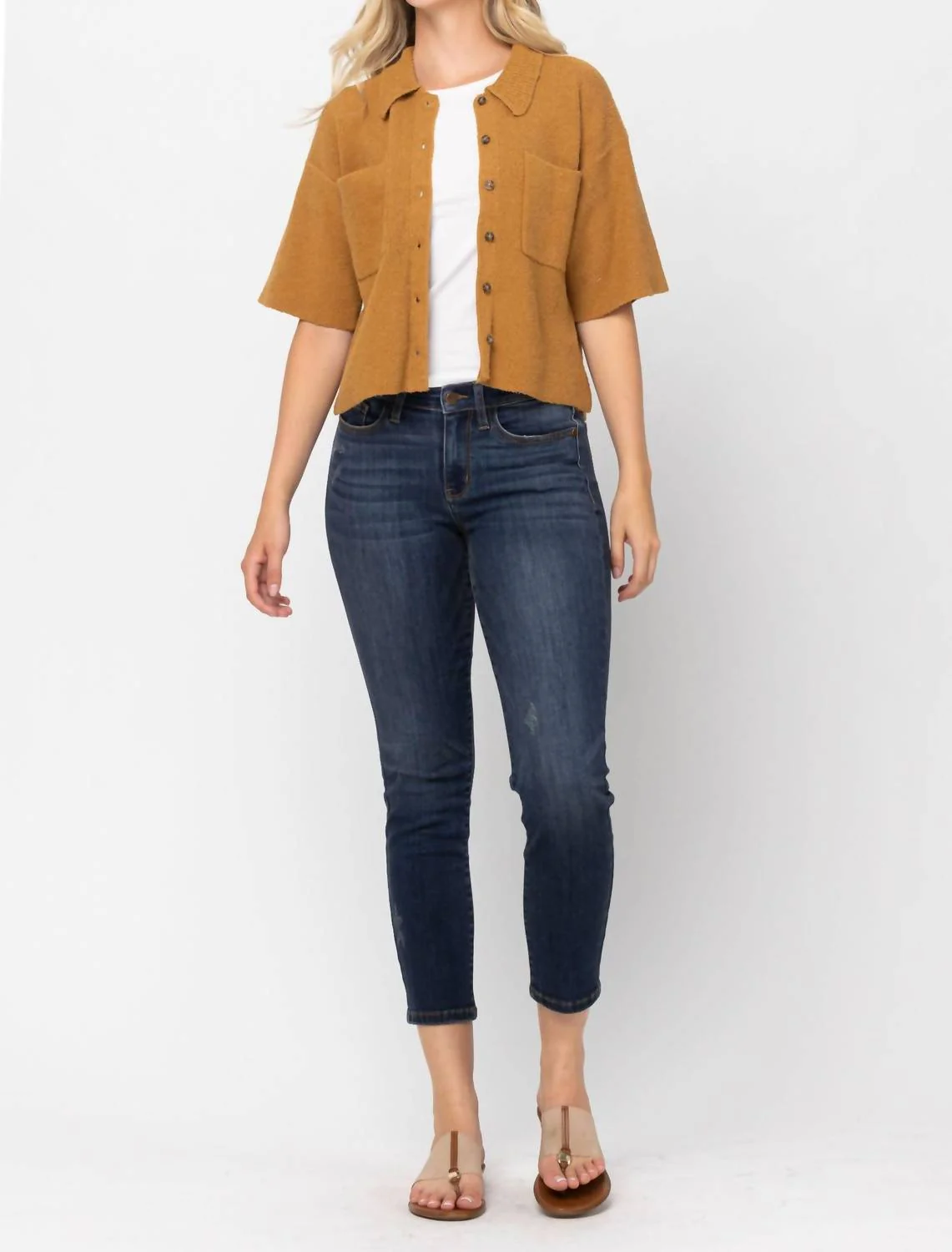 Mid-Rise Relaxed Fit Jean In Denim Wash