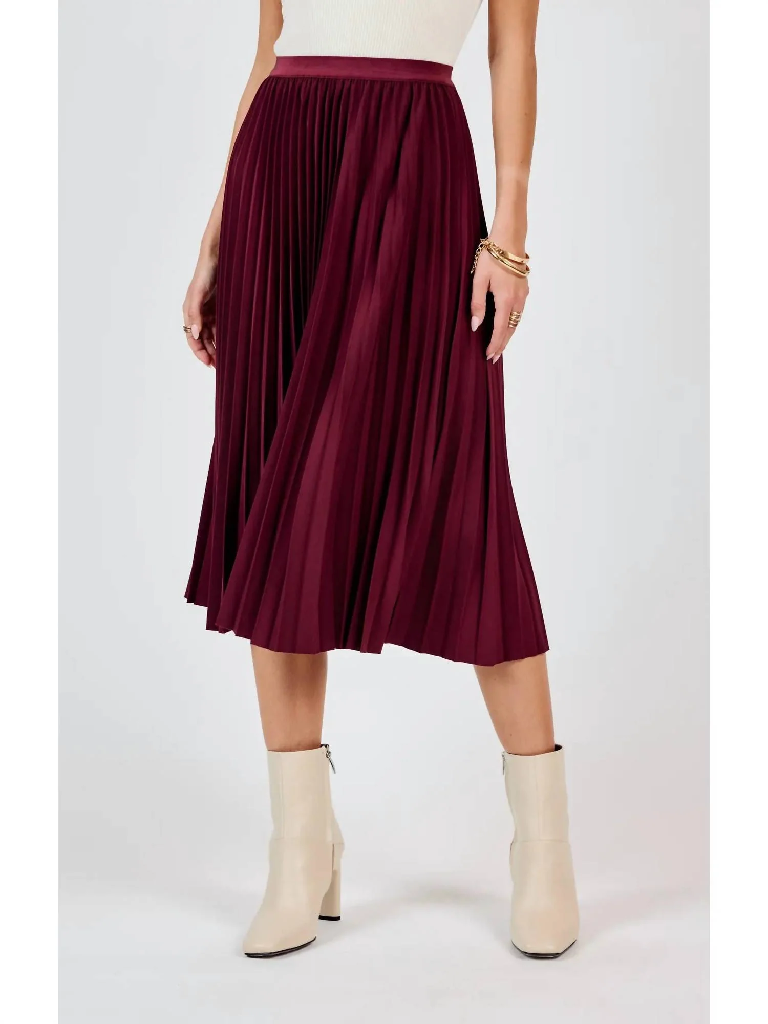 Pleated Midi Skirt In Wine
