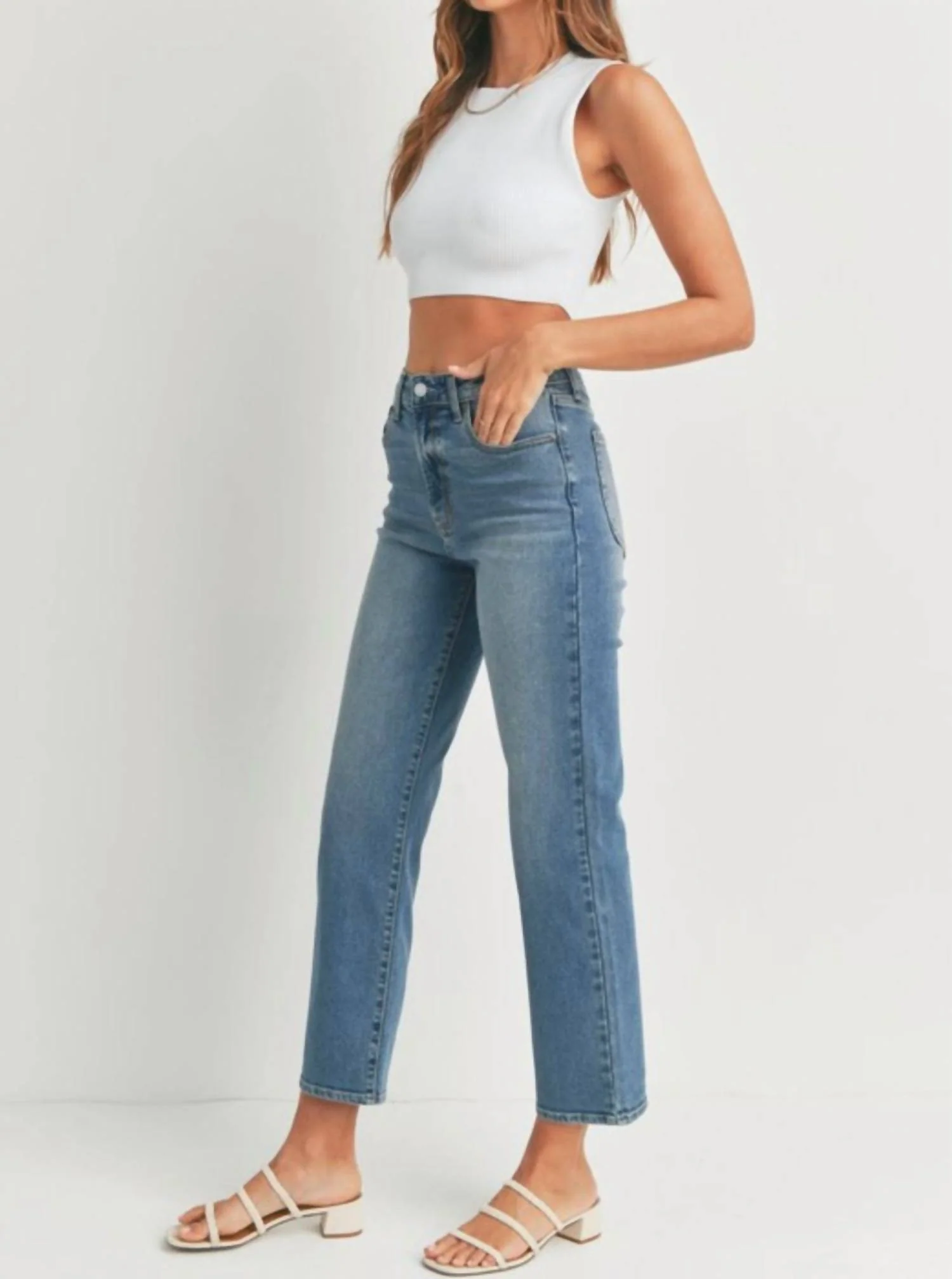 Vintage Straight Jean In Medium Denim