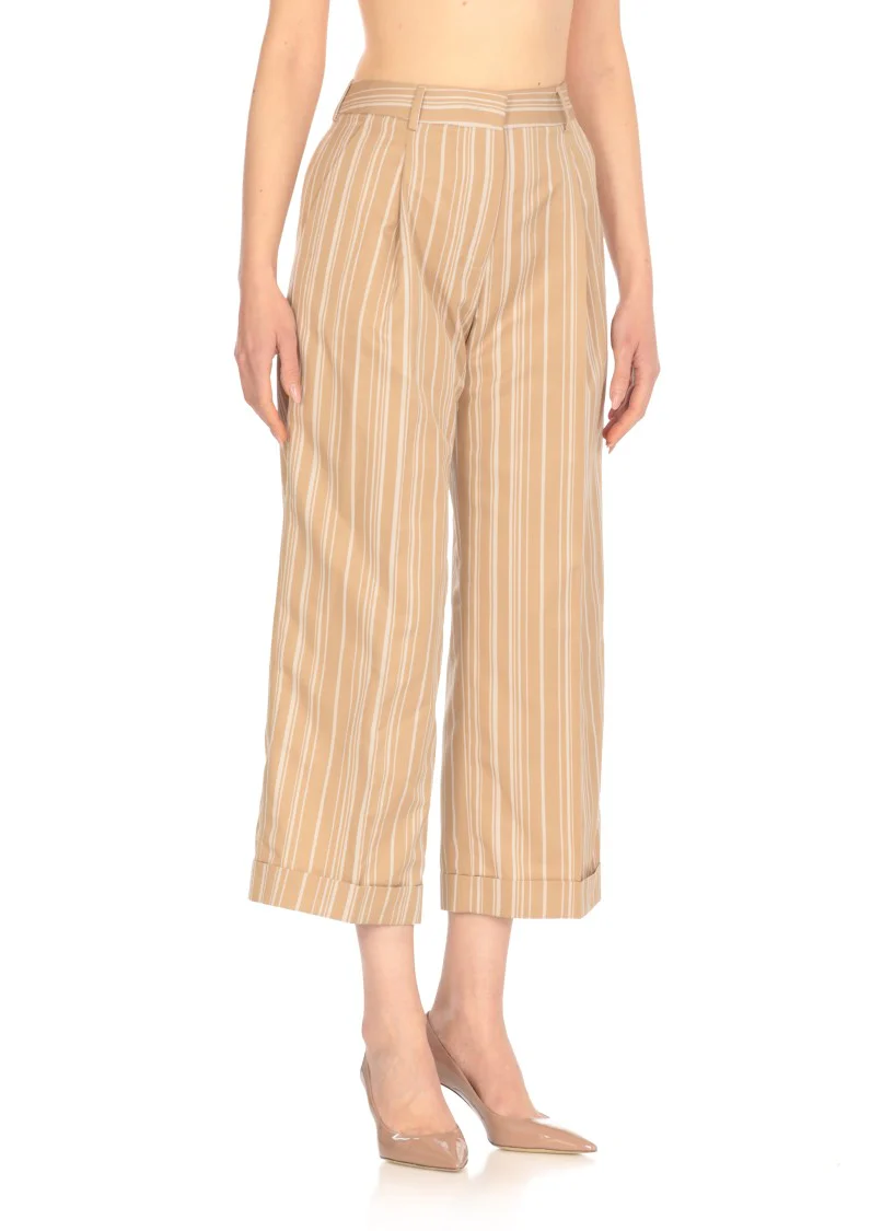 Beige Cotton And Linen Cropped Pants