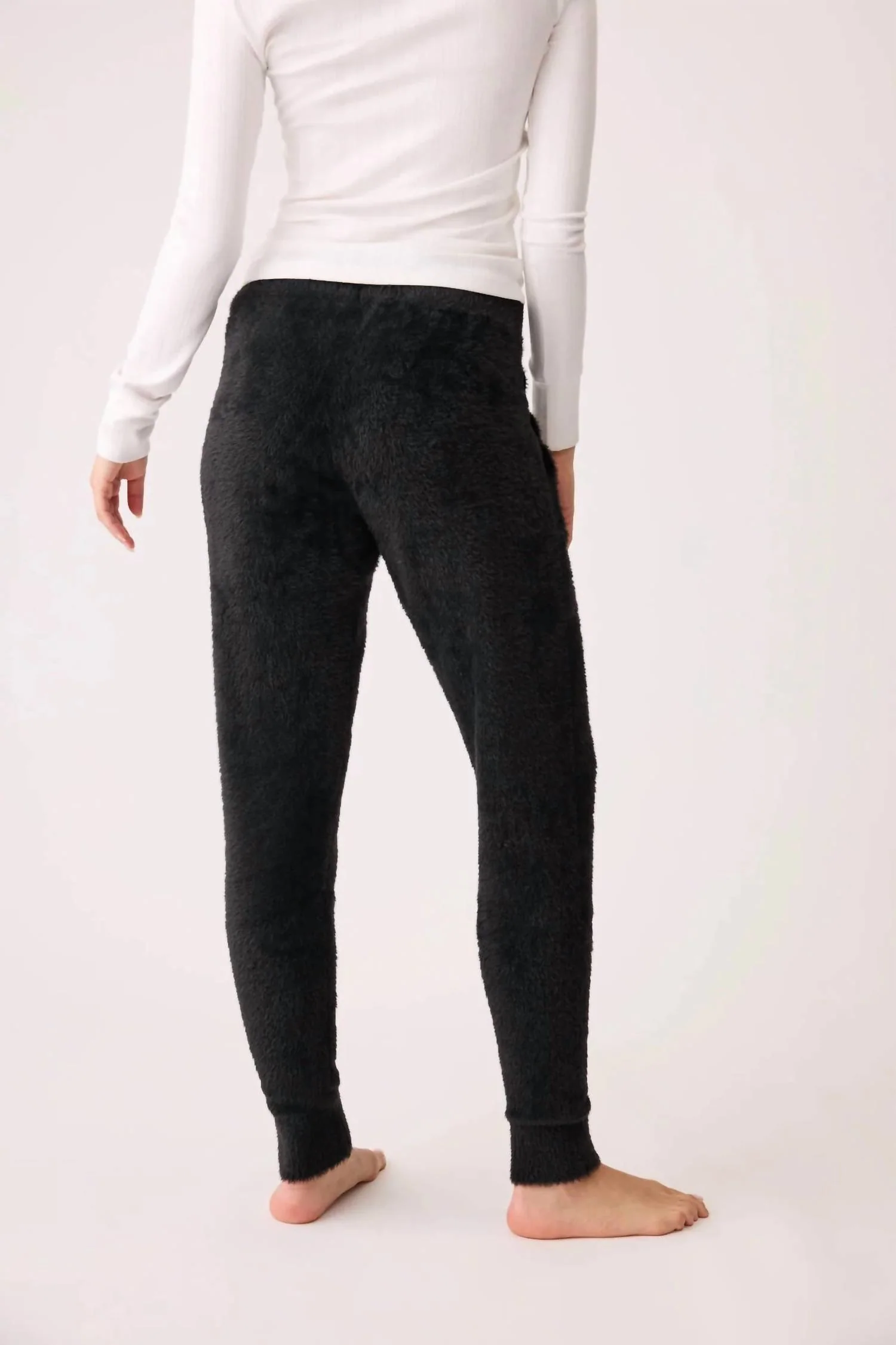 Cozy & Chic Feather Knit Banded Jogger In Black