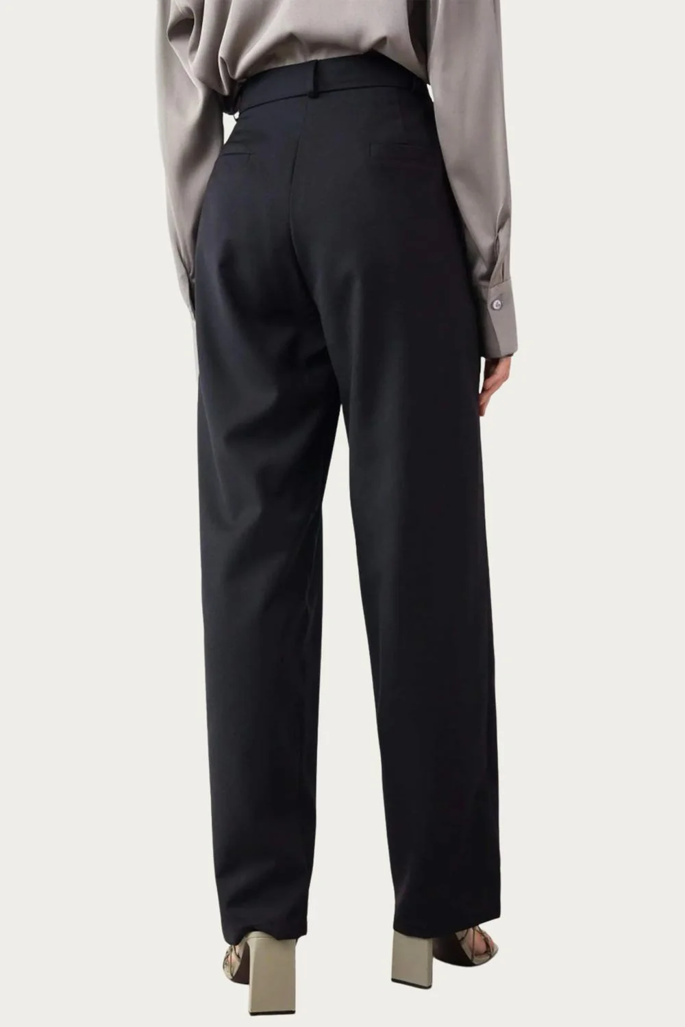 Whitley Pleated Twill Wide-Leg Pants In Black