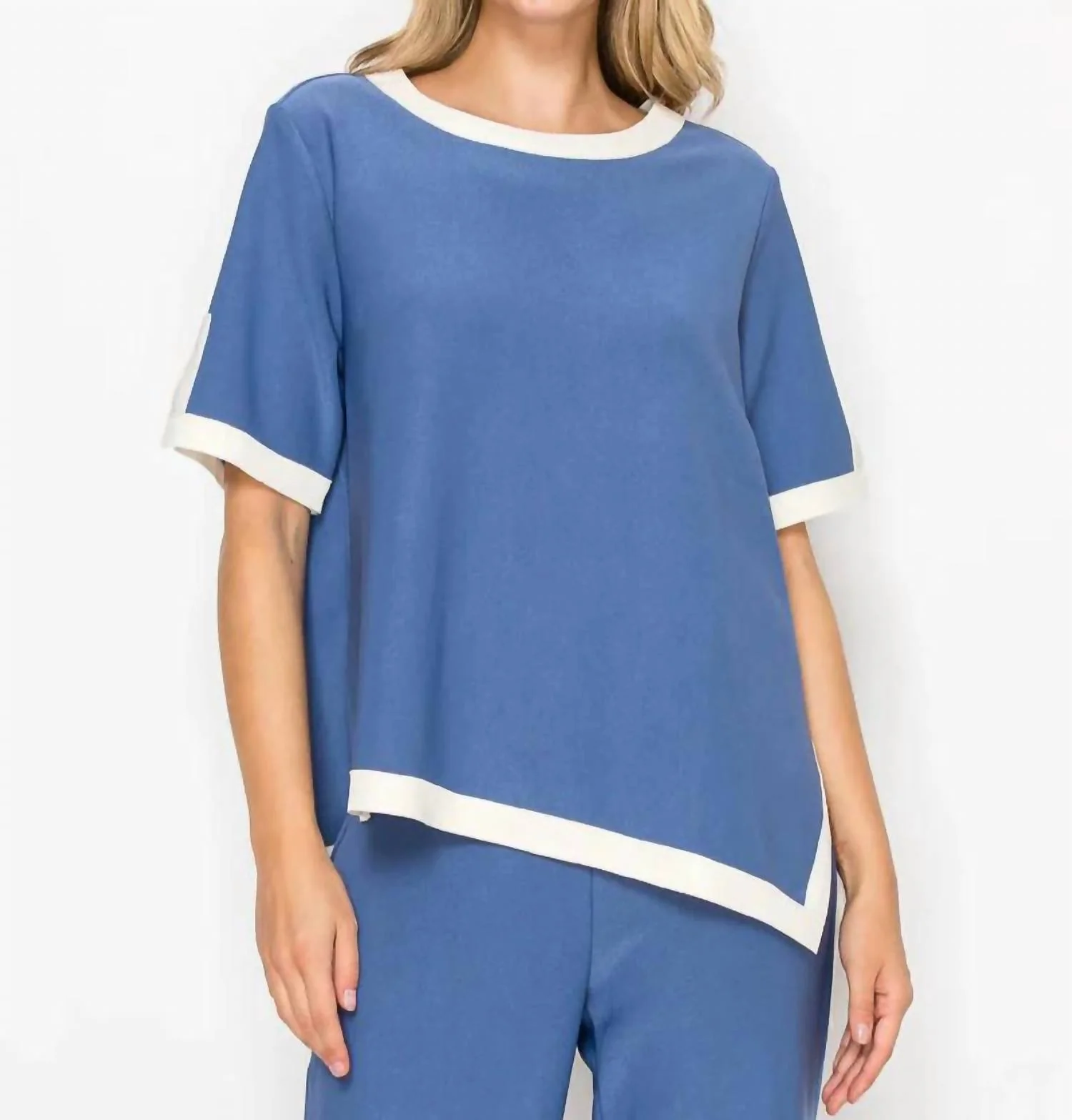 Crepe Top And Pants Knit Set In Blue