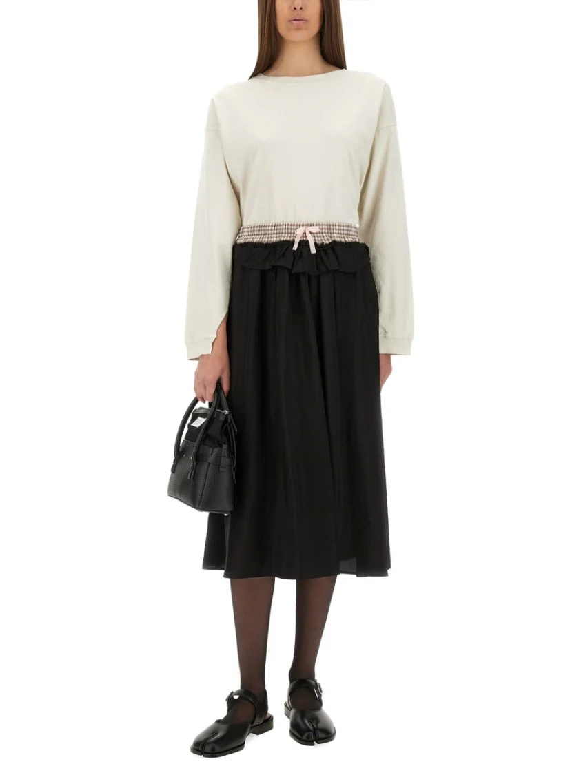 Anonymity Of The Lining Skirt