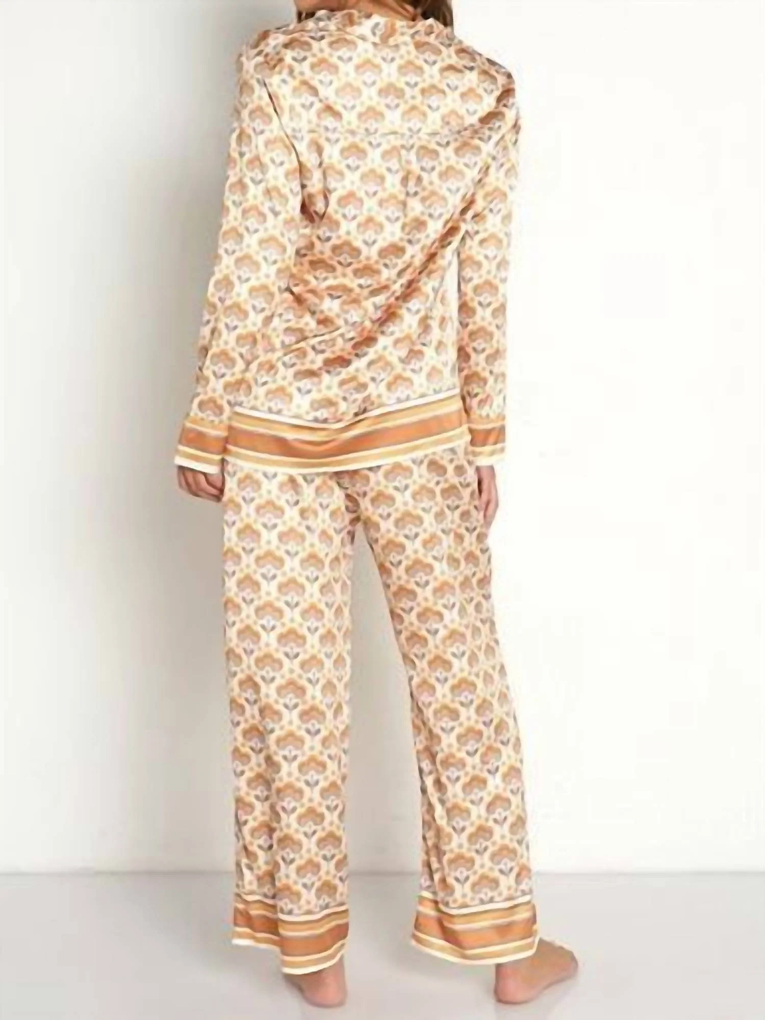 Early Night Pj Set In Honey Wallflower