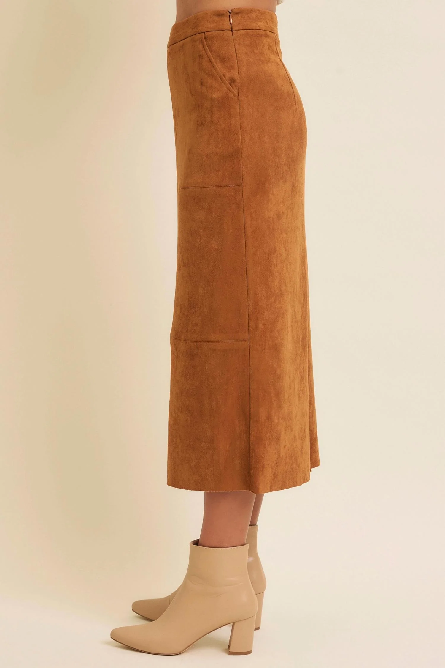 Lost In The Night Midi Skirt In Caramel
