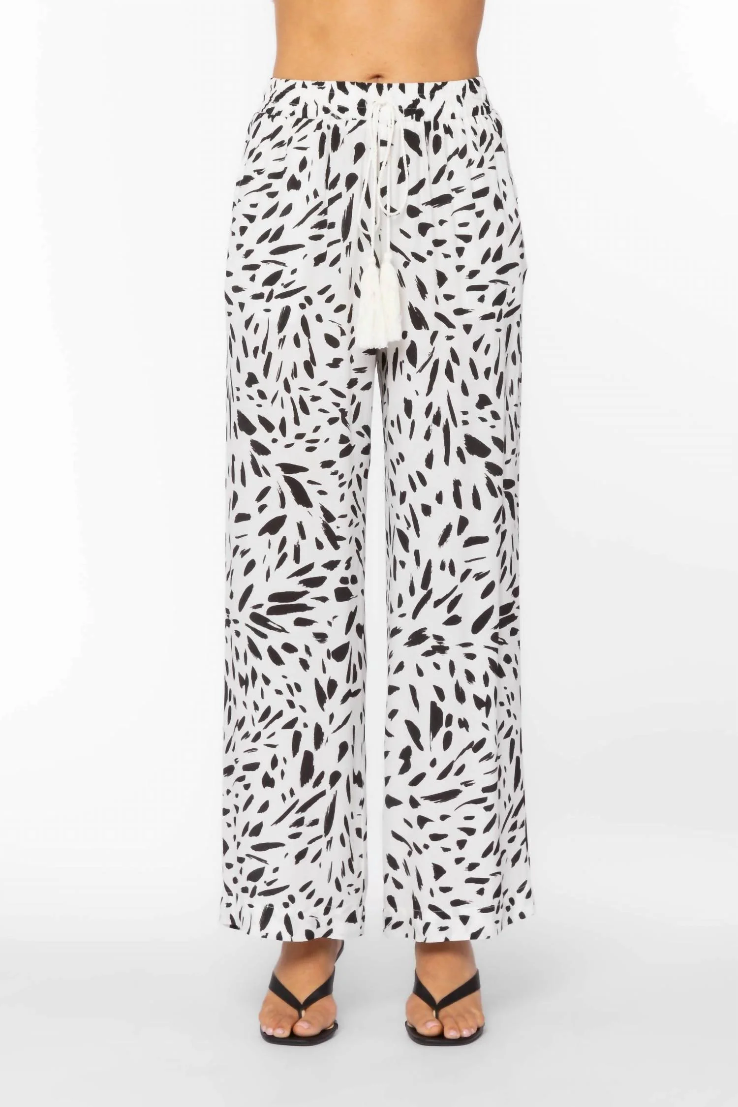 Wendy Pants In White & Black