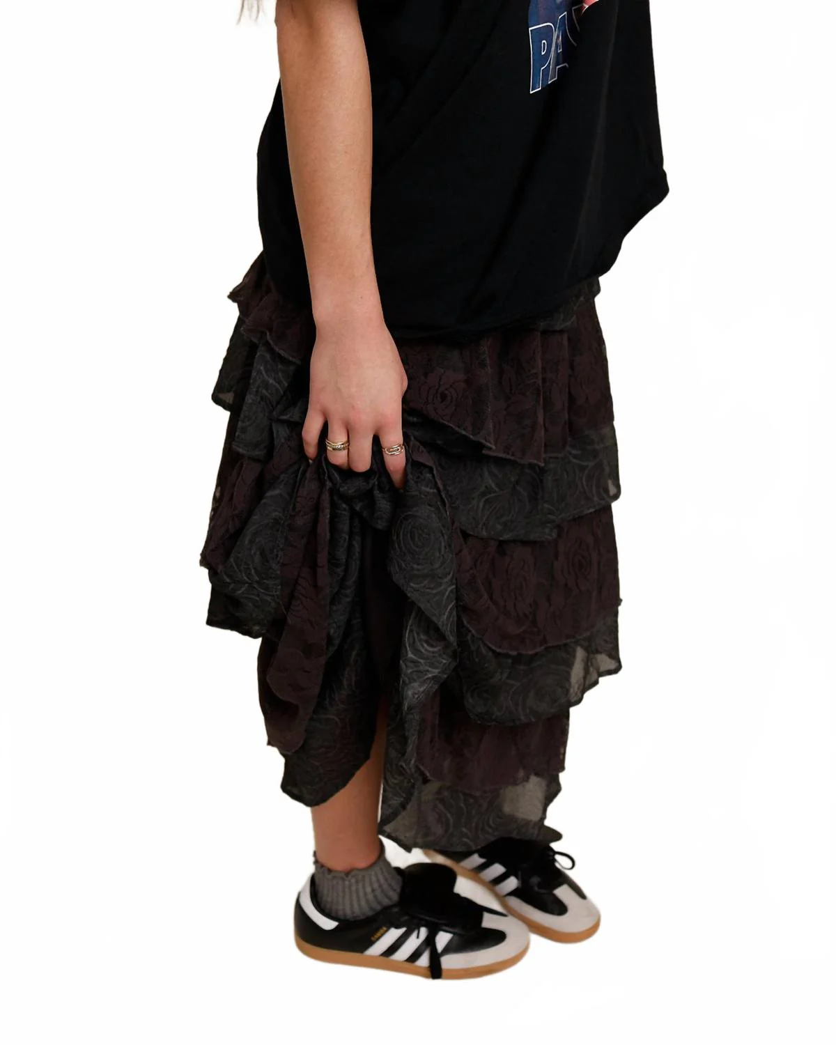 Don't Tell My Heart Tiered Skirt In Black