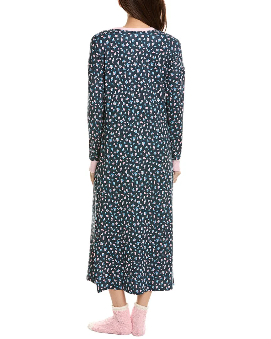 DKNY Lounger & Fuzzy Grip Sock Set